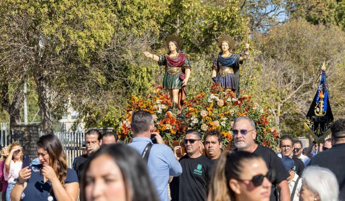 San Fernando vuelve al Cerro con sus copatronos y una romería que amplía el ocio familiar - San Fernando vuelve al Cerro con sus copatronos y una romería que amplía el ocio familiar