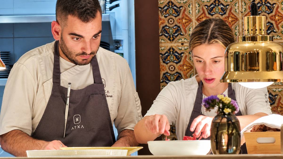 Arturo y Laura en su etapa en Atxa.