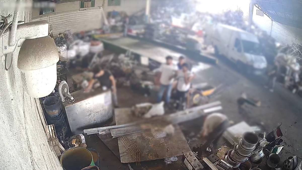 Vandalismo y saqueo en cementerios andaluces: destrozos de lápidas, cristos de bronce robados y dos detenidos por expolio