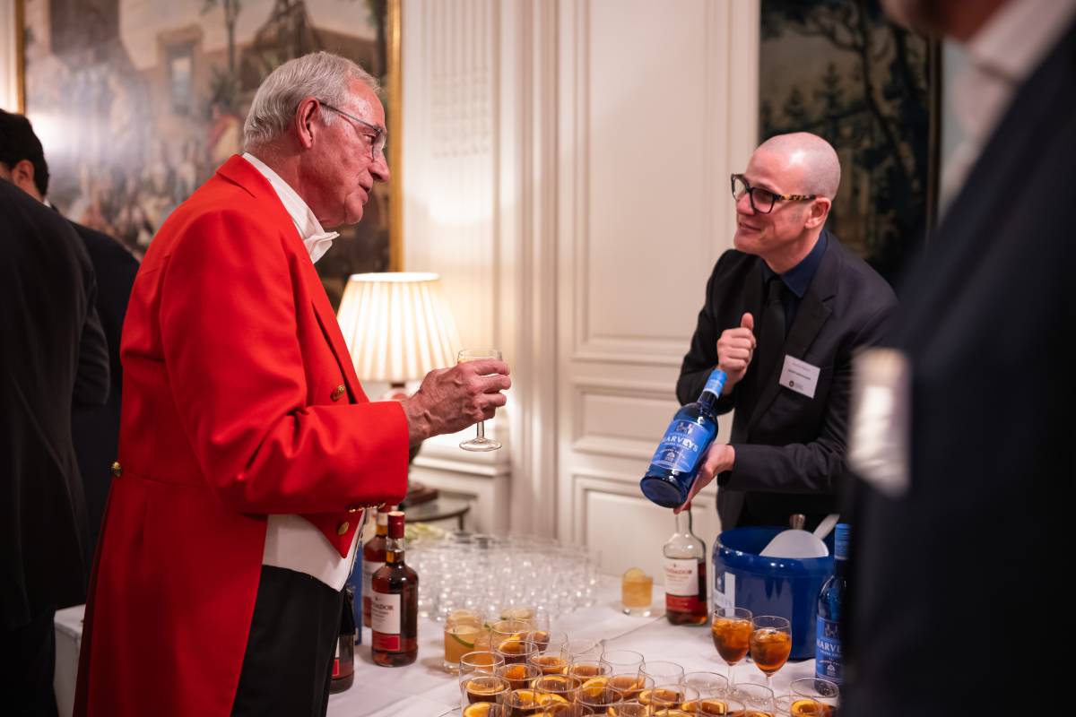 La importancia de compartir una copa: los vinos y brandies de Emperador participan en Londres en la cita 'Amigos de la Marca España y de las Marcas Españolas'