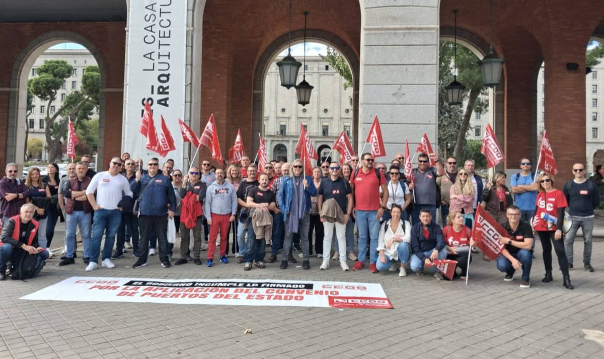 Protesta en Madrid por el conflicto laboral en los puertos españoles. - Protesta en Madrid por el conflicto laboral en los puertos españoles.