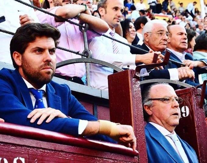 Antonio Vázquez, apoderado del torero sevillano Pablo Aguado, también iba en uno de los trenes y se encuentra en paradero desconocido