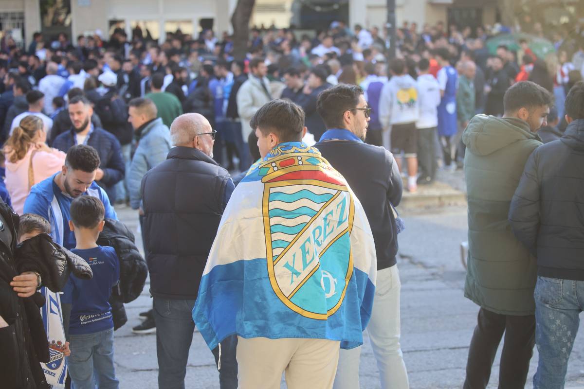 El Xerez-Cádiz aplazado por la tragedia de Toledo se jugará este jueves, un día después de lo previsto: el club cadista, en desacuerdo