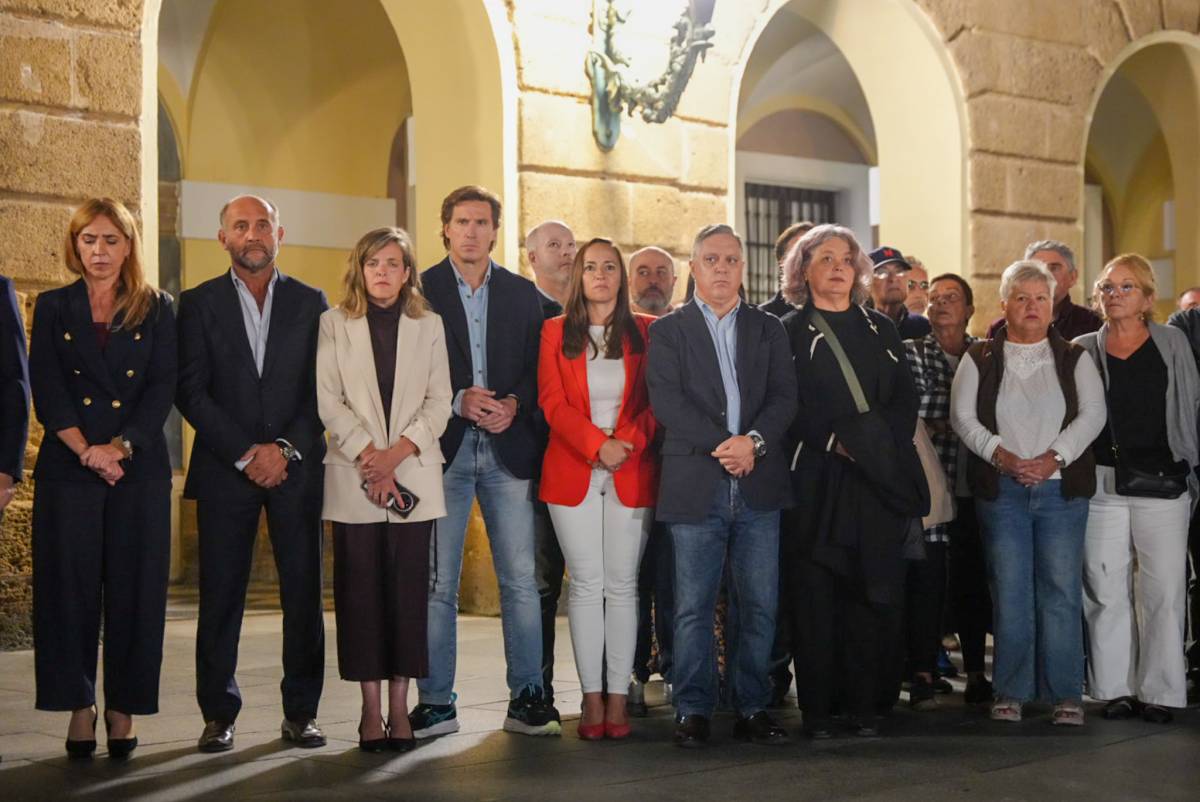 Minutos de silencio en Cádiz 