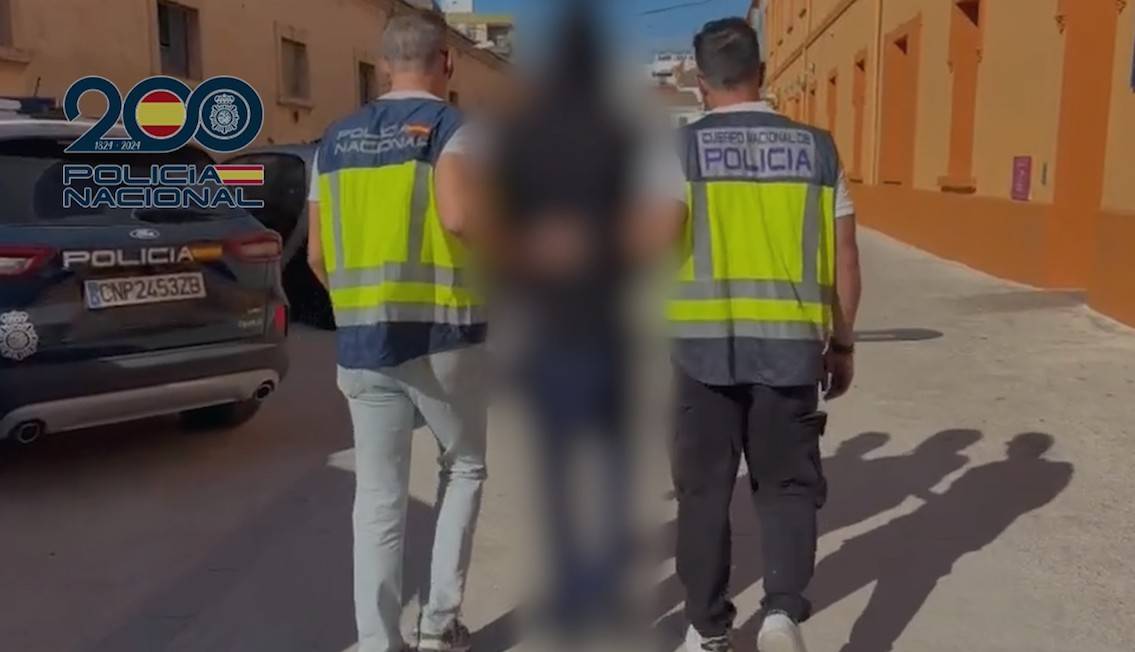 Un menor estaba detrás de dos canales que buscaban provocar el caso por Halloween, saqueando comercios y provocando incendios