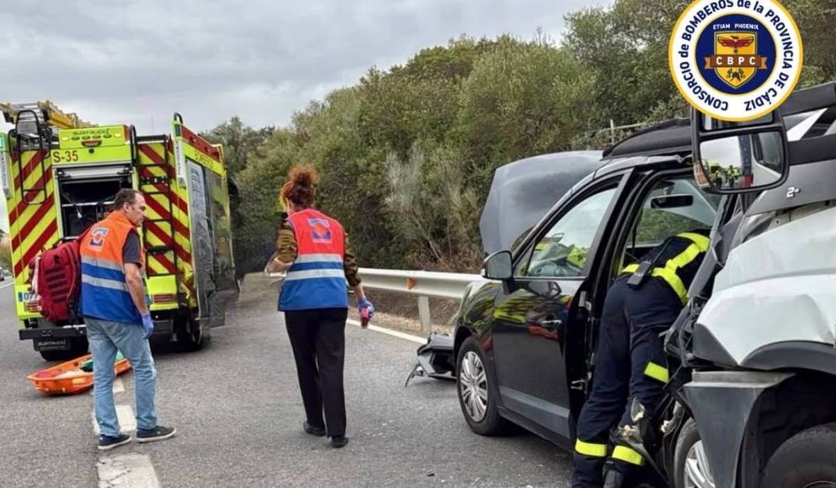 Accidente de tráfico en San Fernando - Accidente de tráfico en San Fernando