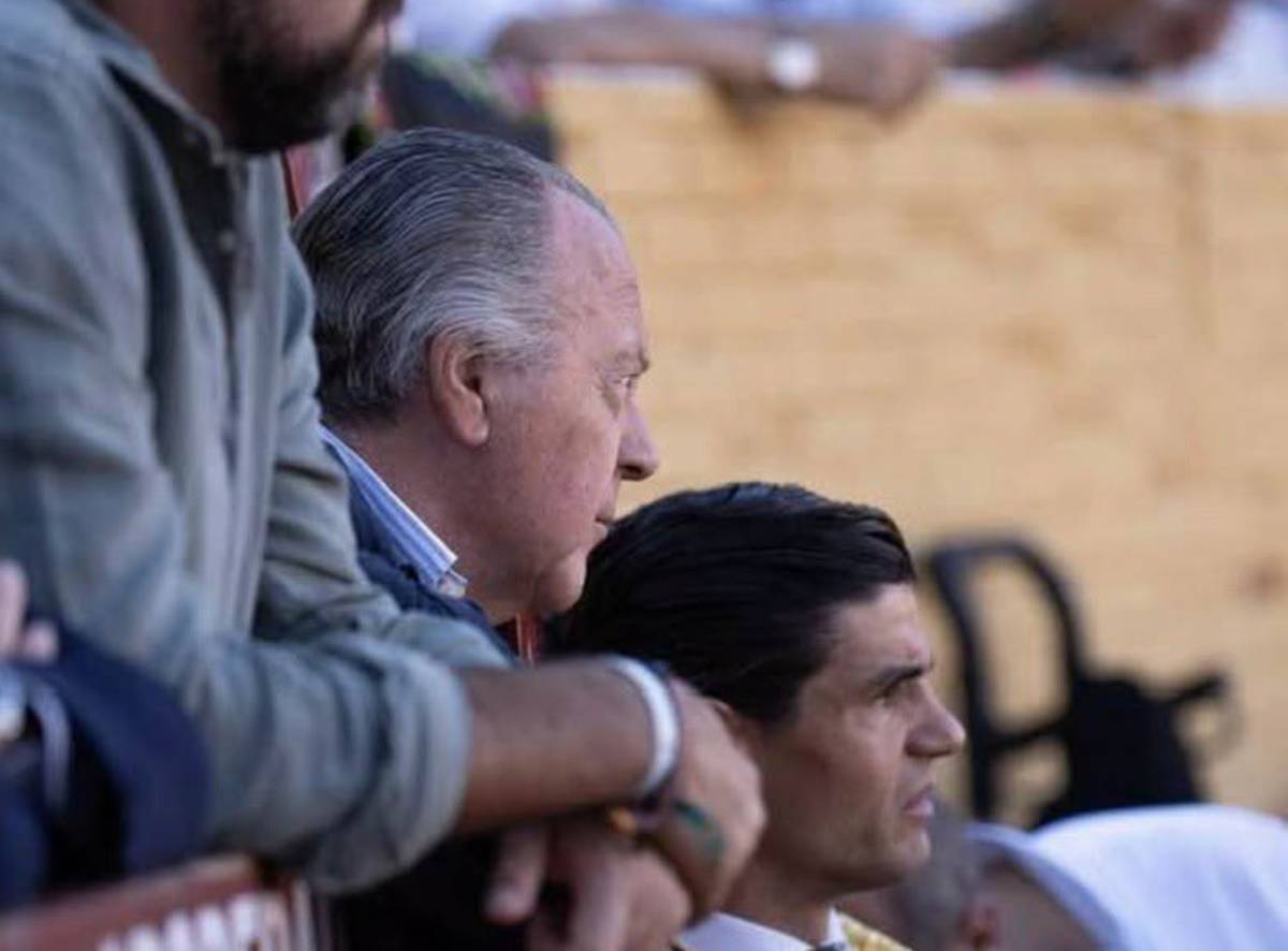 Dolor por la muerte de Antonio Vázquez, apoderado del torero Pablo Aguado, en la tragedia de Urda