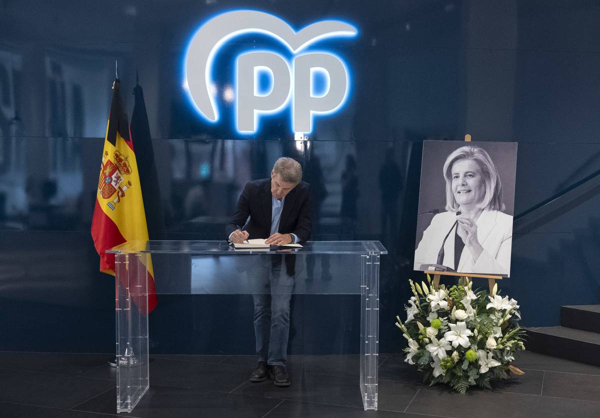 Entierro de Fátima Báñez: San Juan del Puerto despide hoy a la exministra con una misa a las 16.30