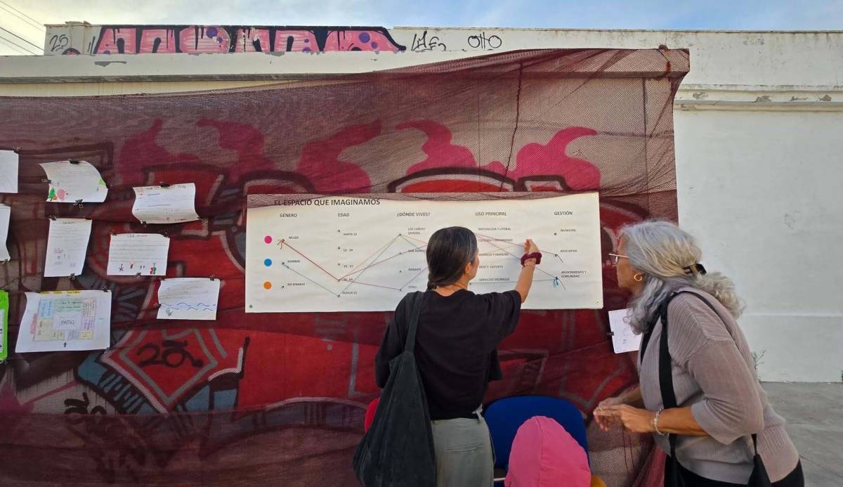 El antiguo cuartel de Los Caños de Meca abre sus puertas para imaginar nuevos usos - El antiguo cuartel de Los Caños de Meca abre sus puertas para imaginar nuevos usos
