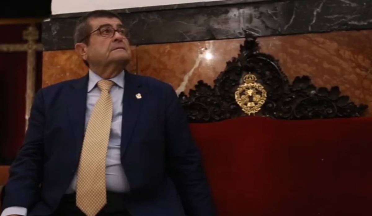 Muere Juan de Dios Pechero, ex hermano mayor de los Servitas de Sevilla que encargó con su hermano la imagen de la Soledad