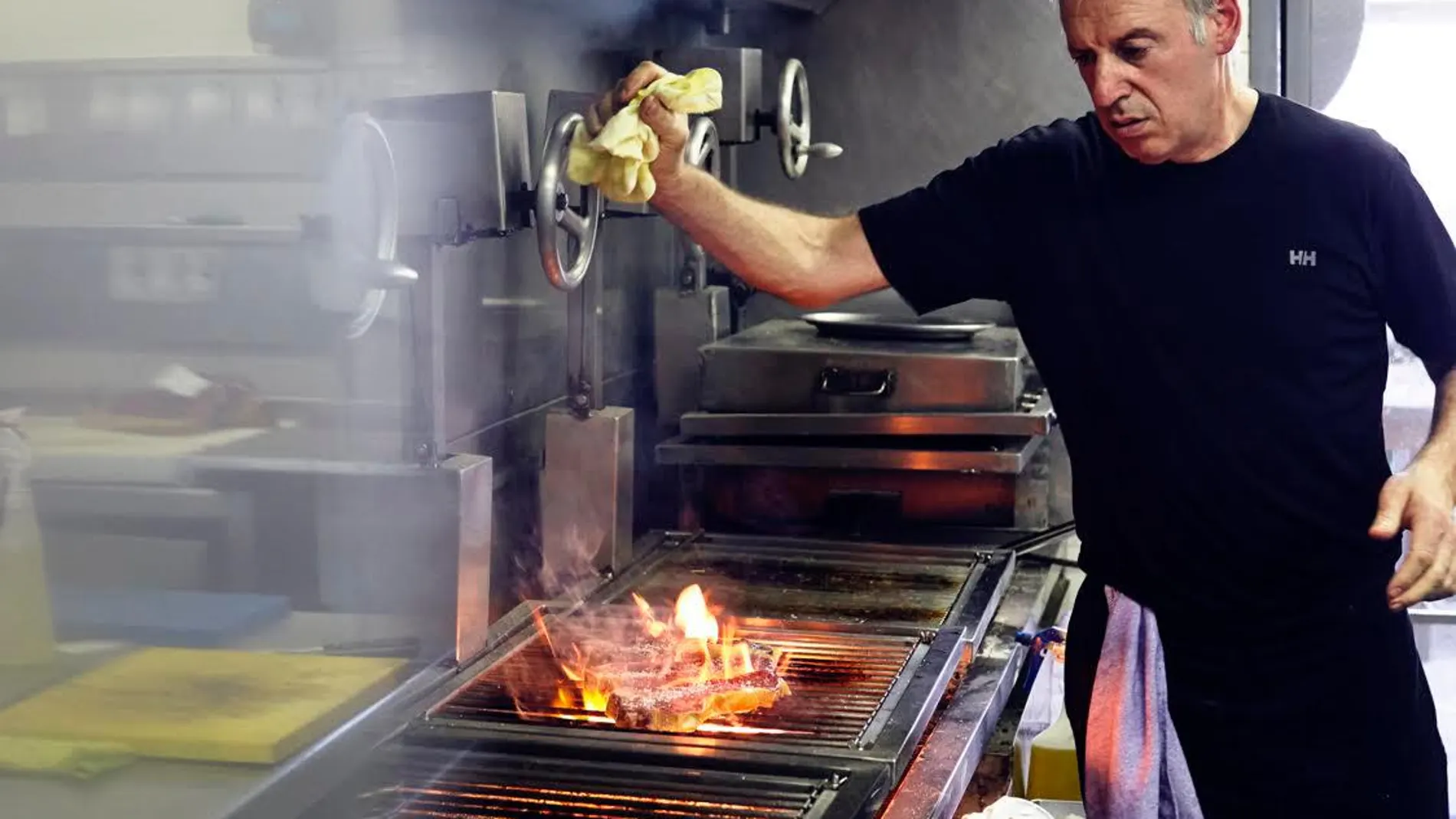 Asador Etxebarri, el segundo mejor restaurante del mundo: menú a 280 euros en un pueblo de 1.500 vecinos