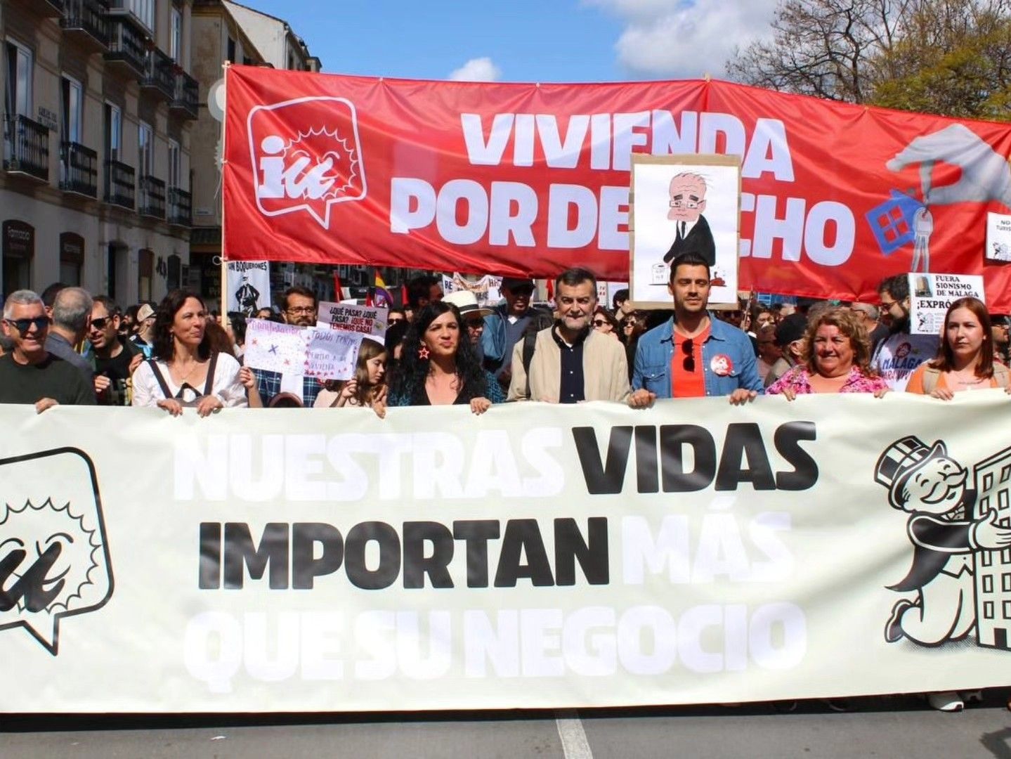 Participación de Izquierda Unida en una manifestación.  - 