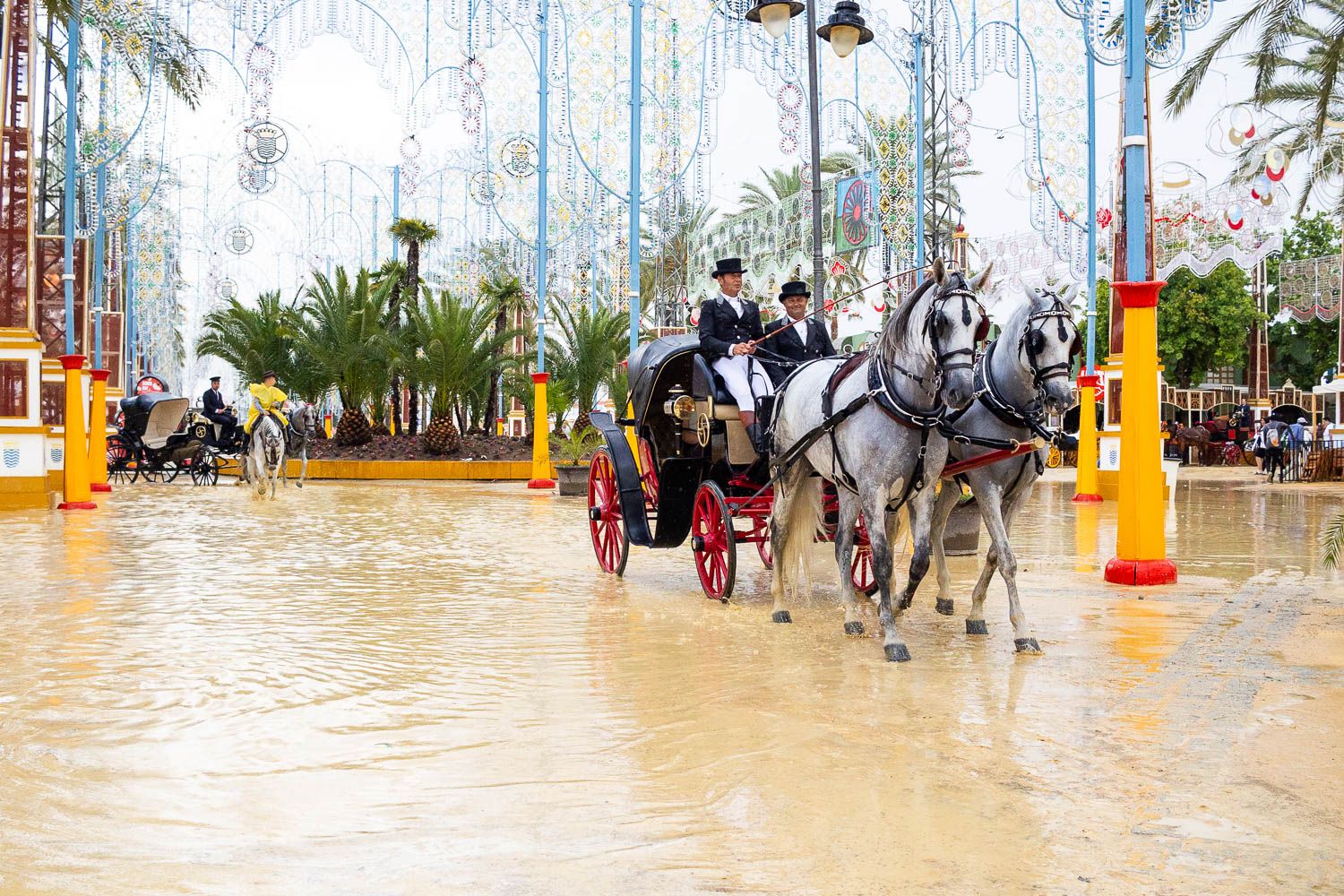 El sábado de la Feria de Jerez acaba en la playa