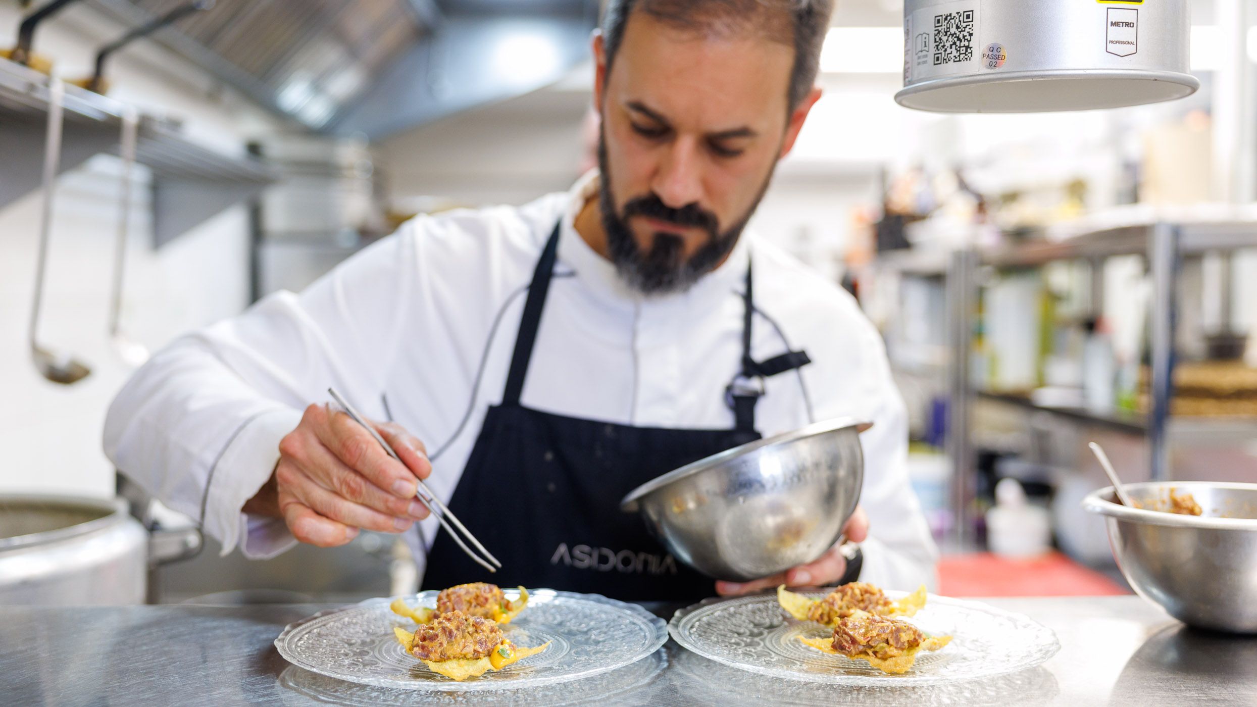 El 'fichajazo' del verano en la restauración de Cádiz: Alejandro Sánchez Soto cambia Asidonia por La Manuela