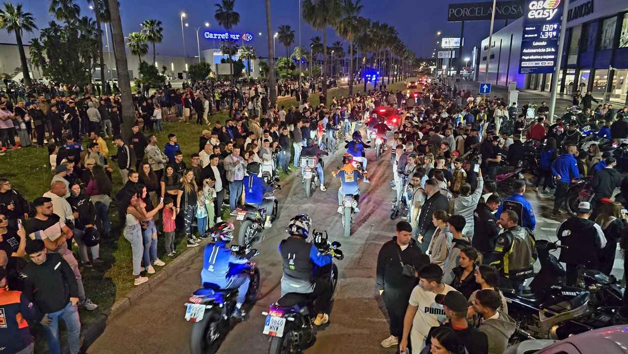 Ambiente motero en El Puerto de Santa María. - 