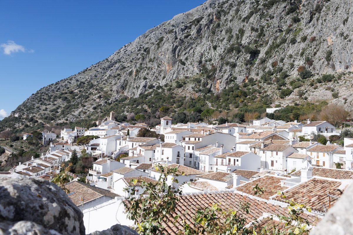Una vista de Villaluenga del Rosario, el pueblo más pequeño de la provincia de Cádiz. - JUAN CARLOS TORO