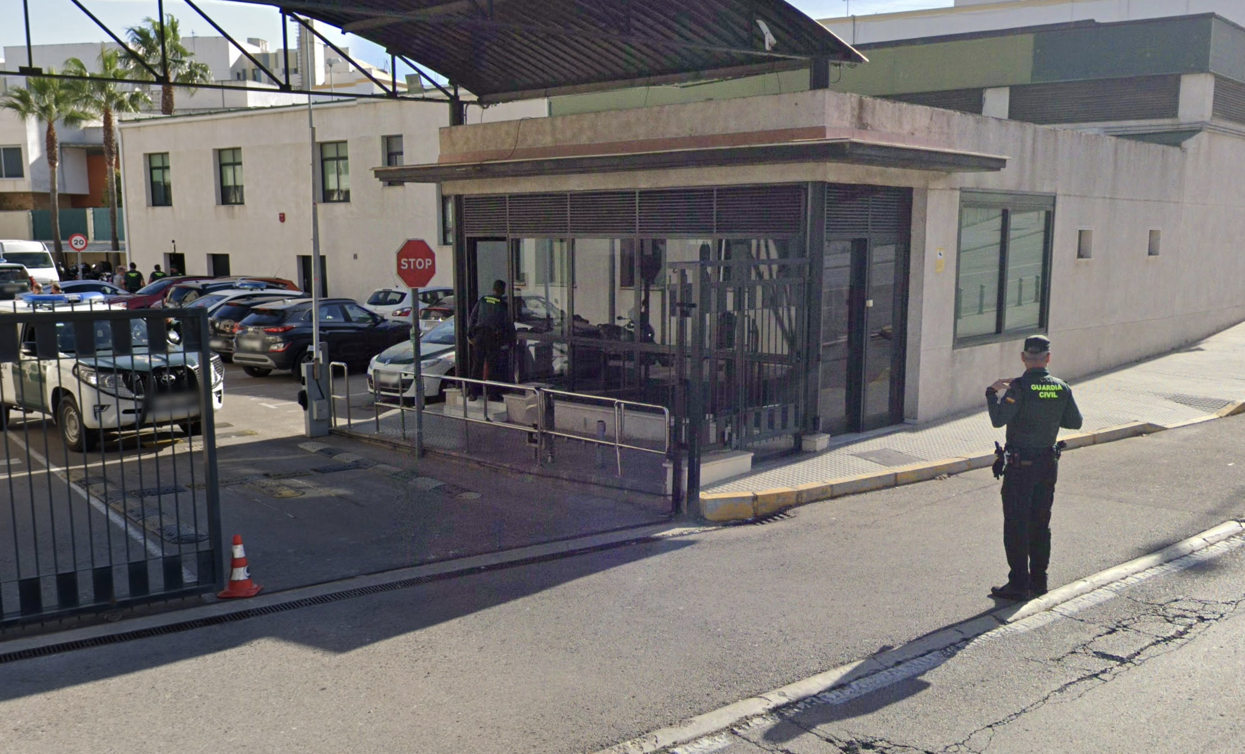 Intervenidas tiendas de marihuana legal en Cádiz: vendían ilícitos con la excusa del CBD