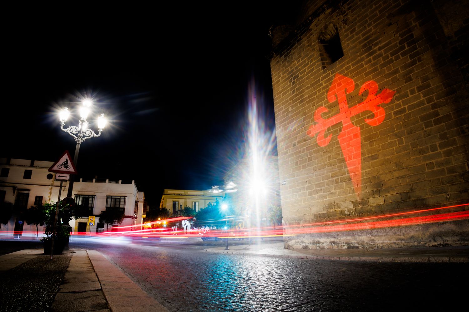 Aplazada la conferencia 'Nueva normativa diocesana' de hermandades y cofradías de Juan Infantes en la parroquia de Santiago