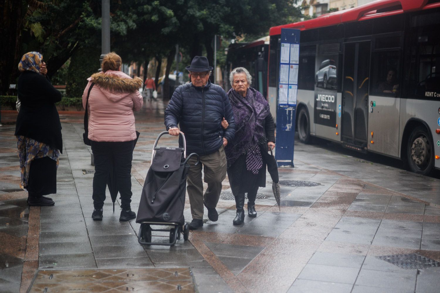 Las pensiones en Cádiz dejan una diferencia de 440 euros entre hombres y mujeres
