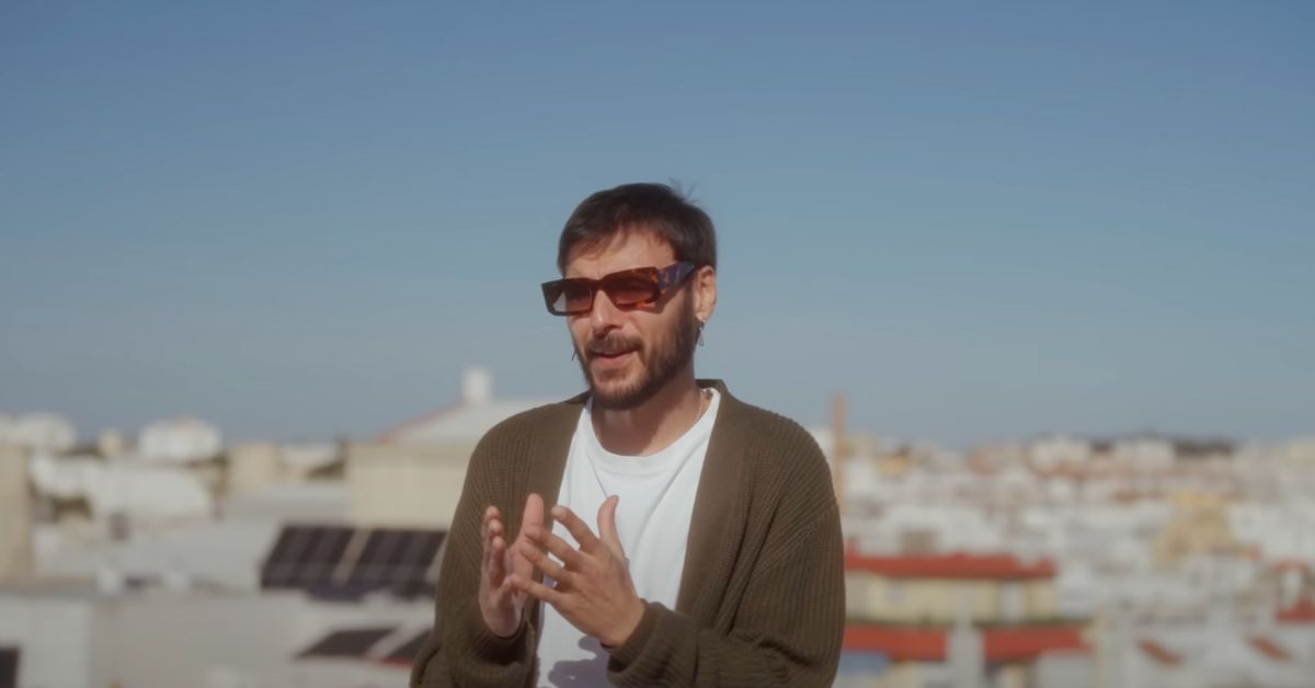 Sold out y euforia en Málaga: Raule conquista Fuengirola con su gira 'Dopamina'