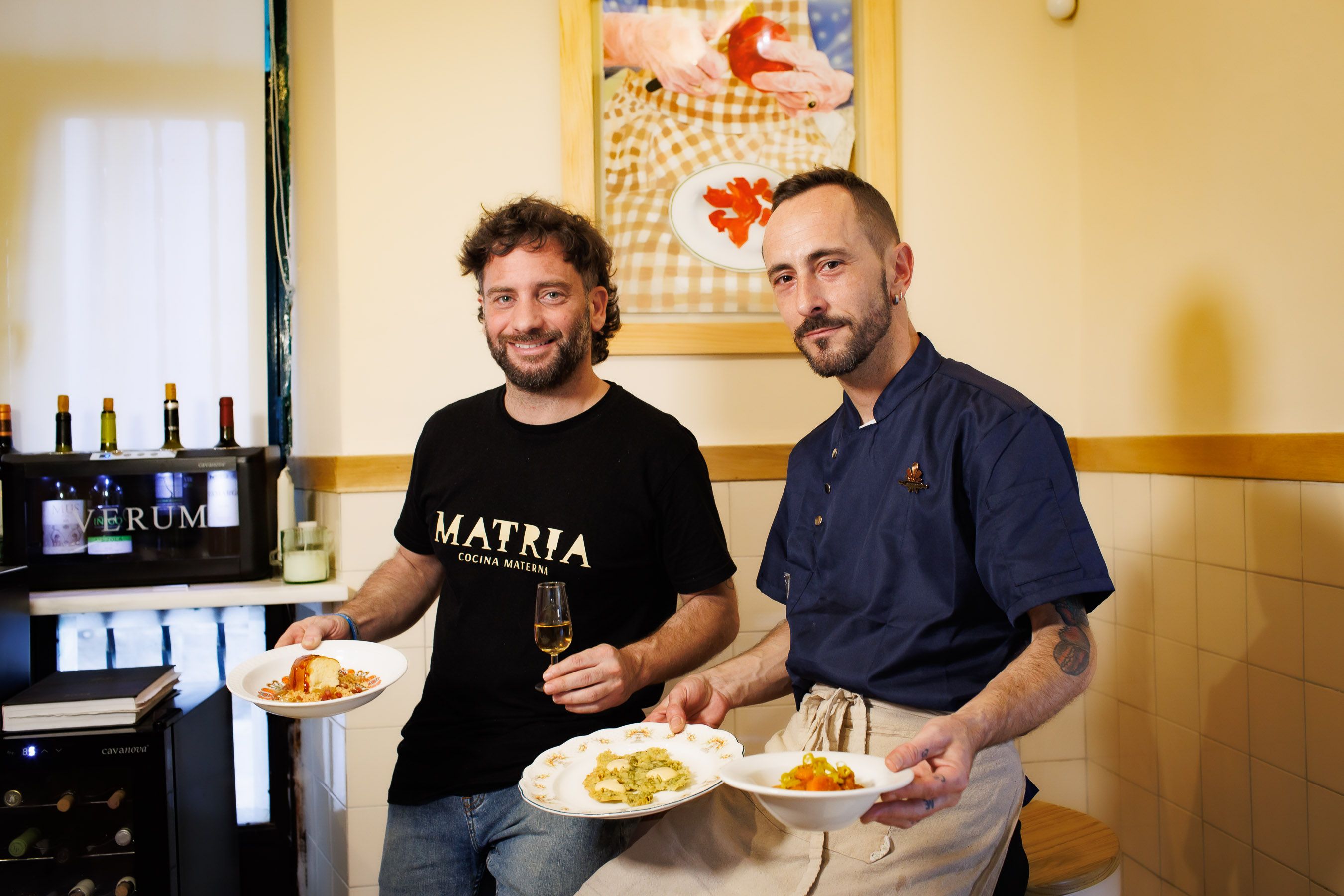 Rojo Fino, un templo (casi) en exclusiva para el atún de almadraba y el vino de Jerez en plena plaza Plateros