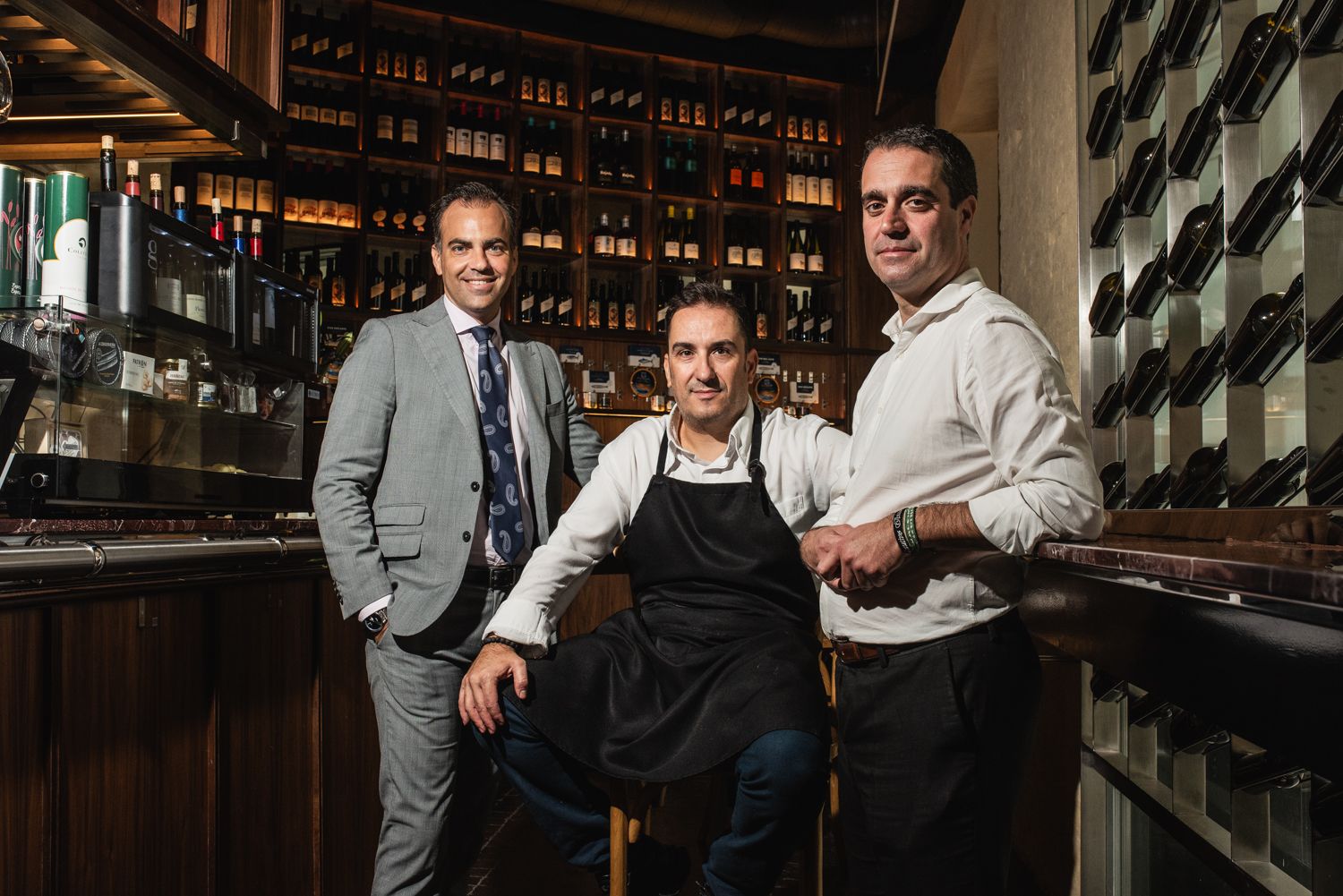 Abre Maestro, reinterpretación del tabanco jerezano y la abacería sevillana a un paso de la Giralda