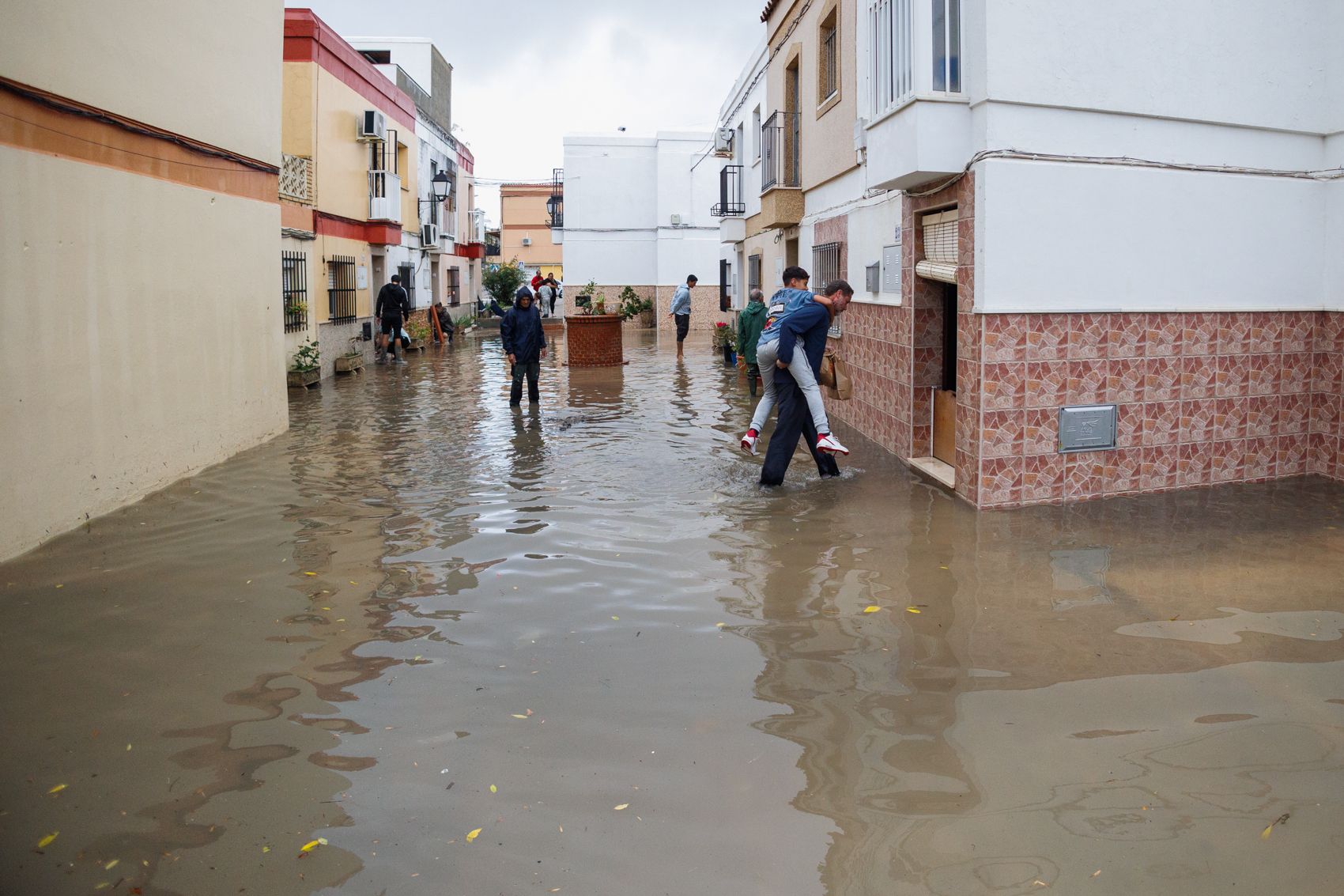 La Liberación, en Jerez, inundada por la DANA. - MANU GARCÍA