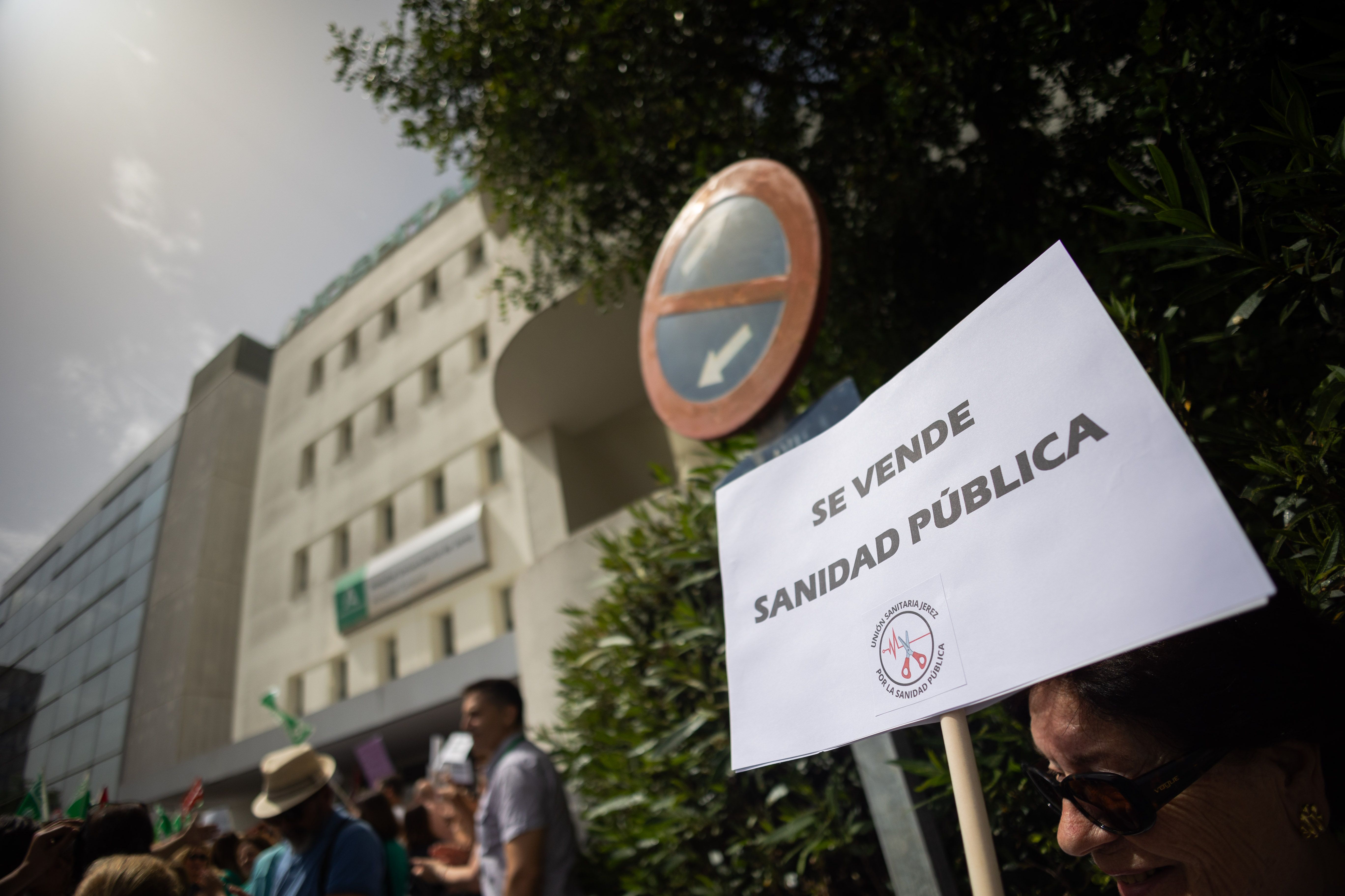 Una protesta en defensa de la sanidad pública en Jerez. - MANU GARCÍA