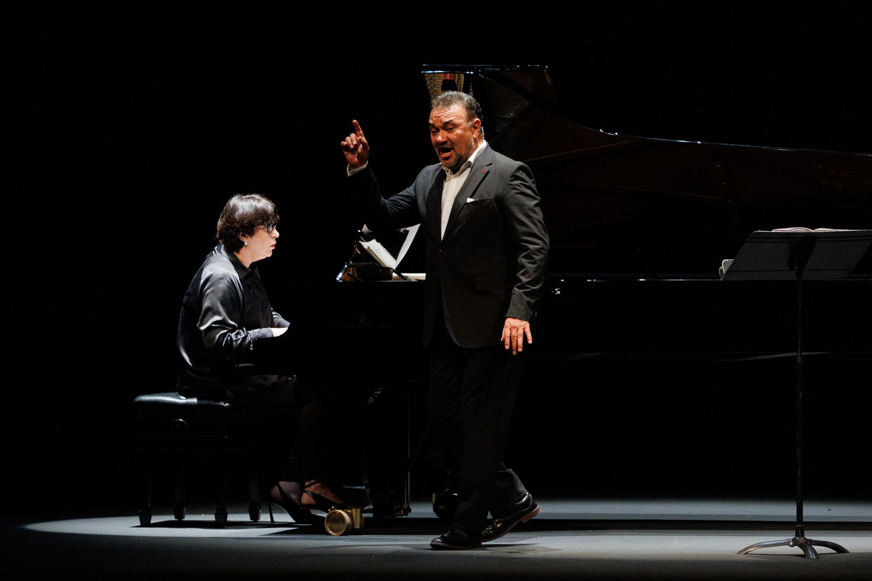 El tenor mexicano Ramón Vargas inicia con éxito la temporada lírica del Teatro Villamarta