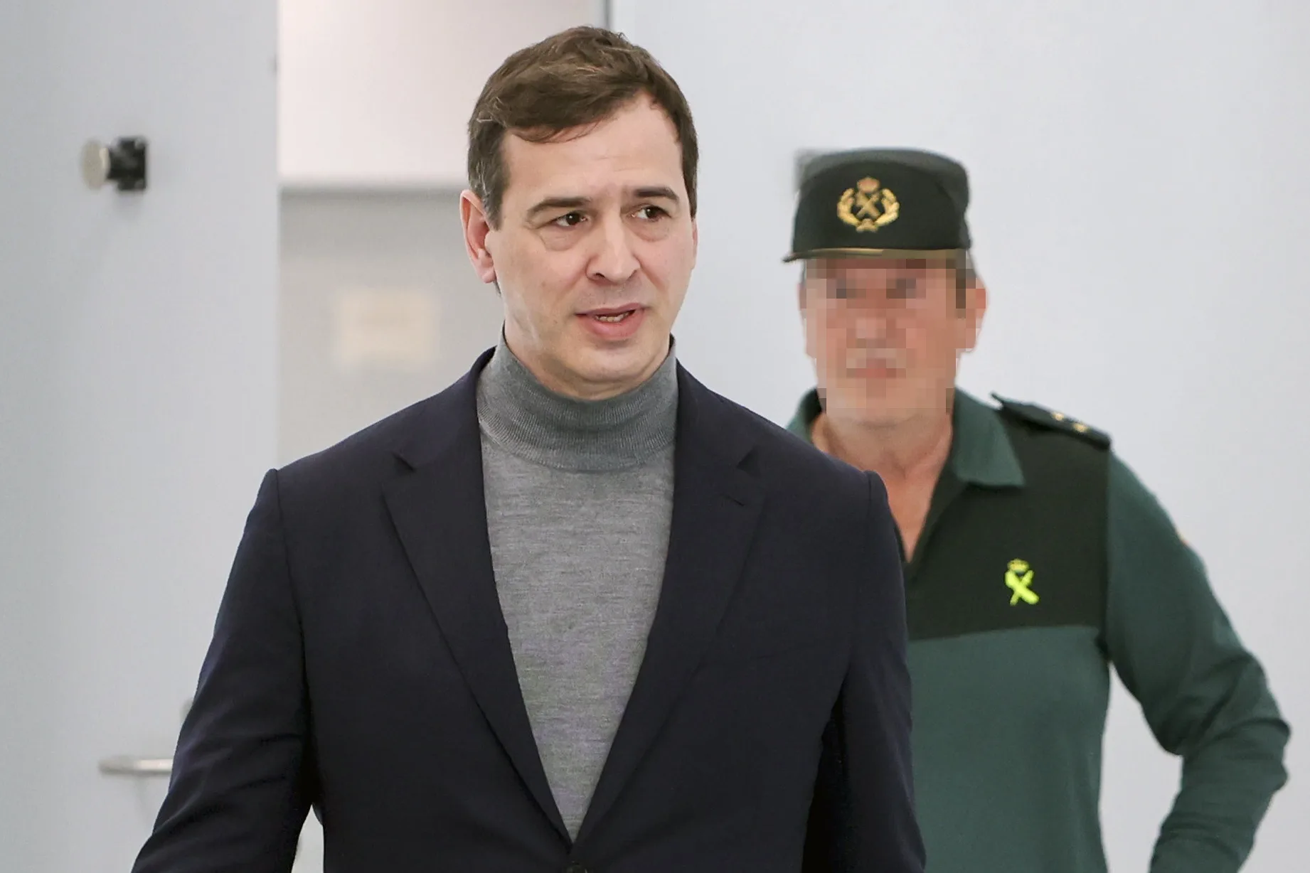David Sánchez, hermano del presidente del Gobierno, tras declarar en abril de 2025 en los juzgados de Badajoz. - David Sánchez, hermano del presidente del Gobierno, tras declarar en abril de 2025 en los juzgados de Badajoz.