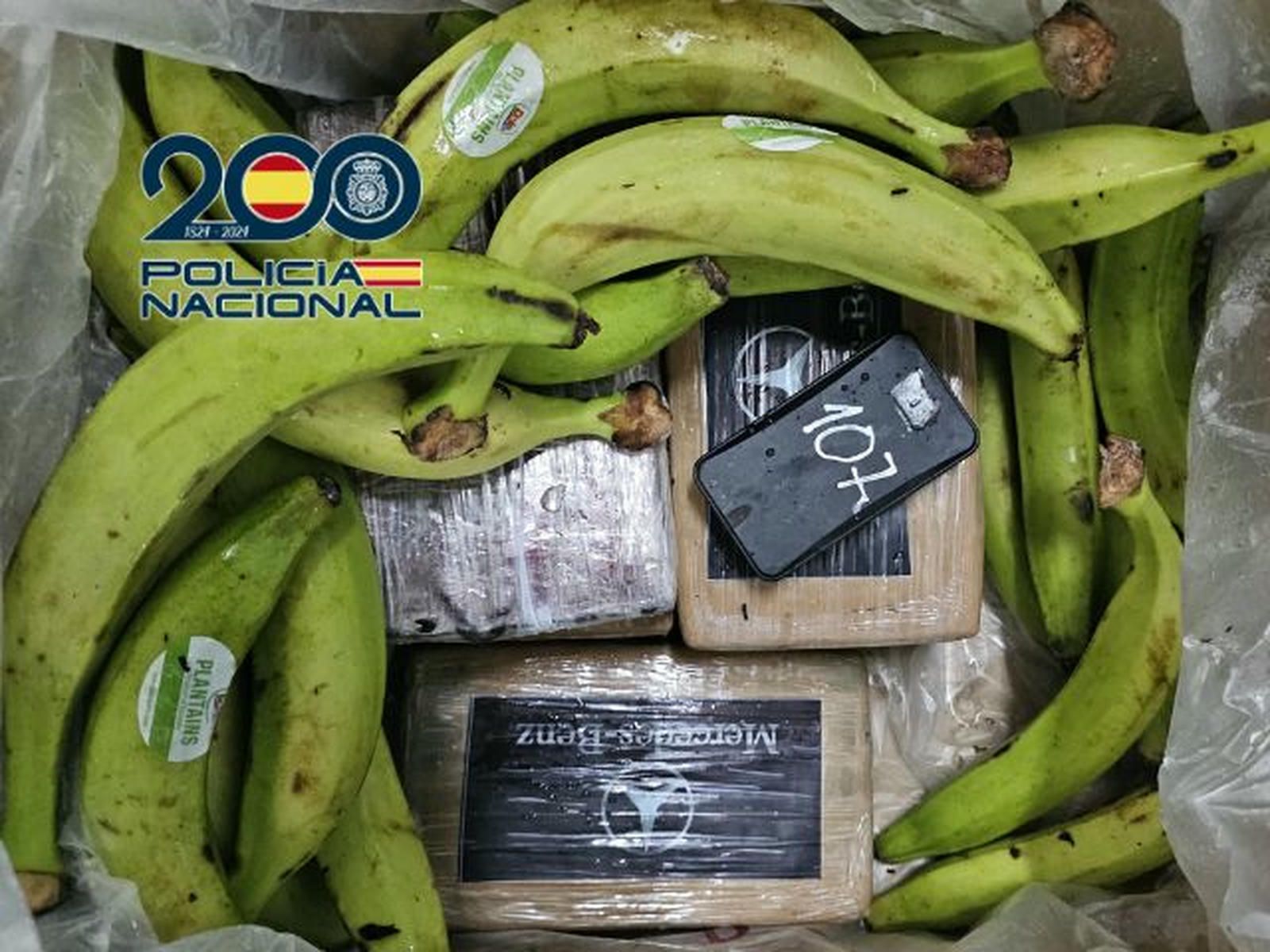 Dos trabajadores del Puerto de Algeciras y un conductor, implicados presuntamente en el macrooperativo de los plátanos con cocaína