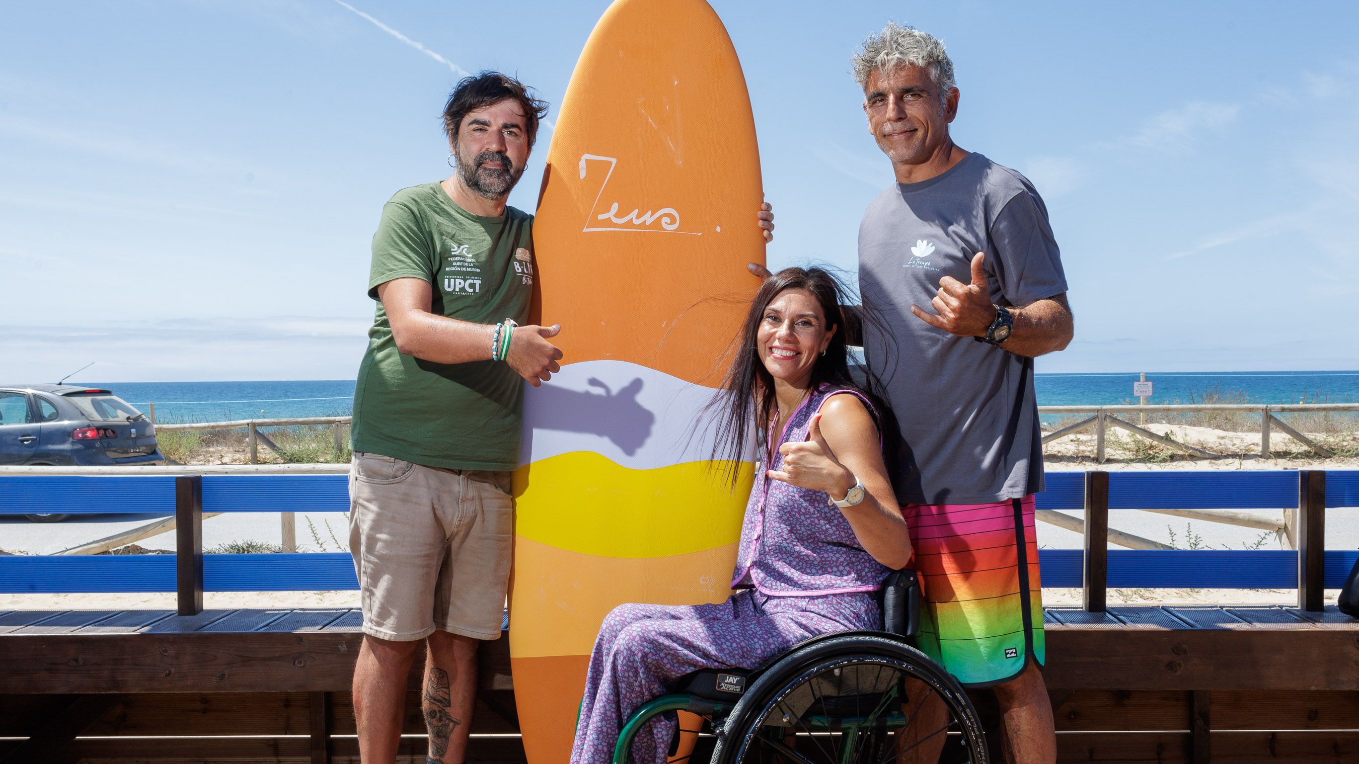 El surf, un mundo sin límites, también para las personas con discapacidad: 