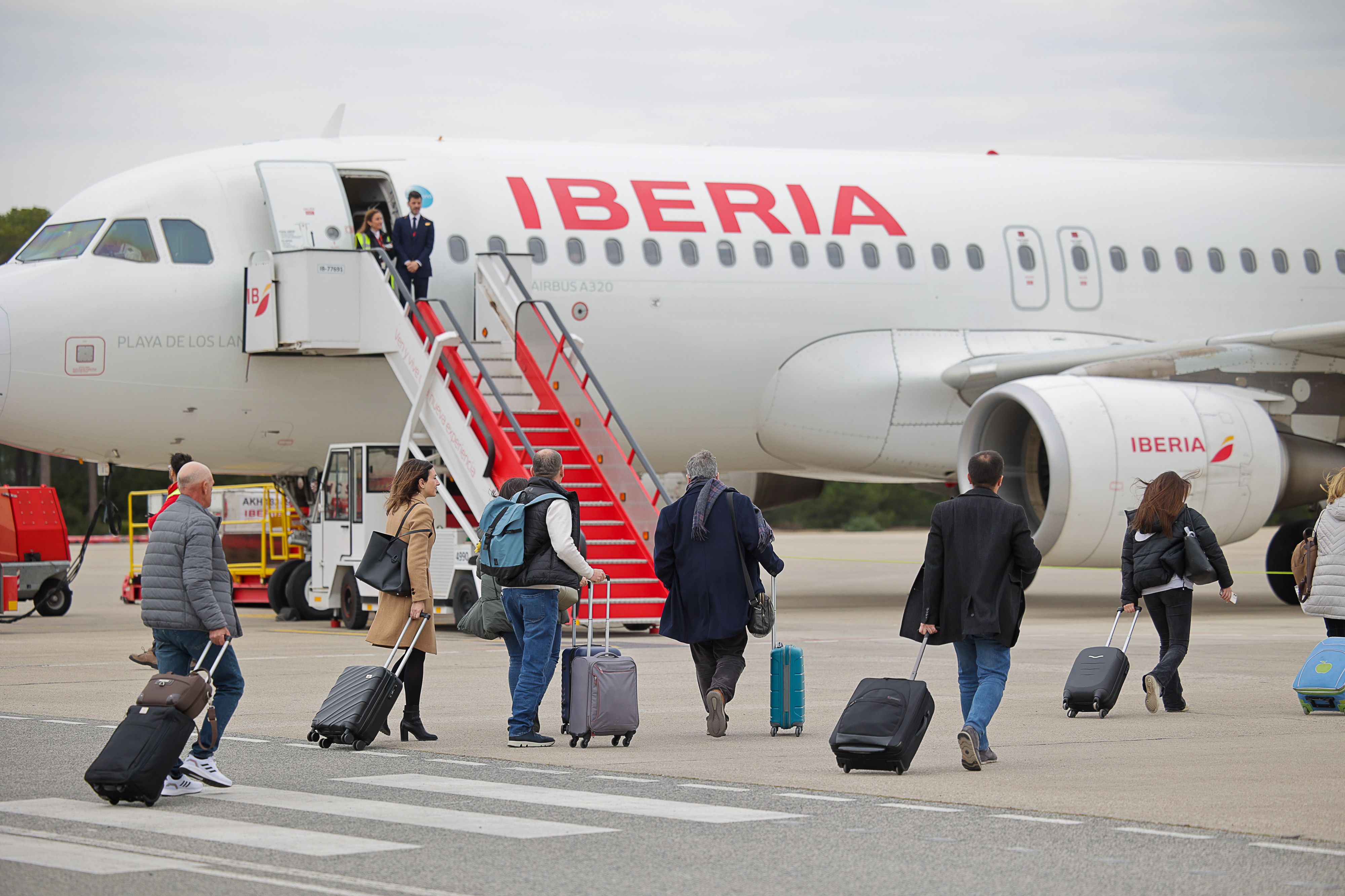 Fiebre aérea en Málaga: el aeropuerto supera por primera vez en su historia los 600 vuelos en un día