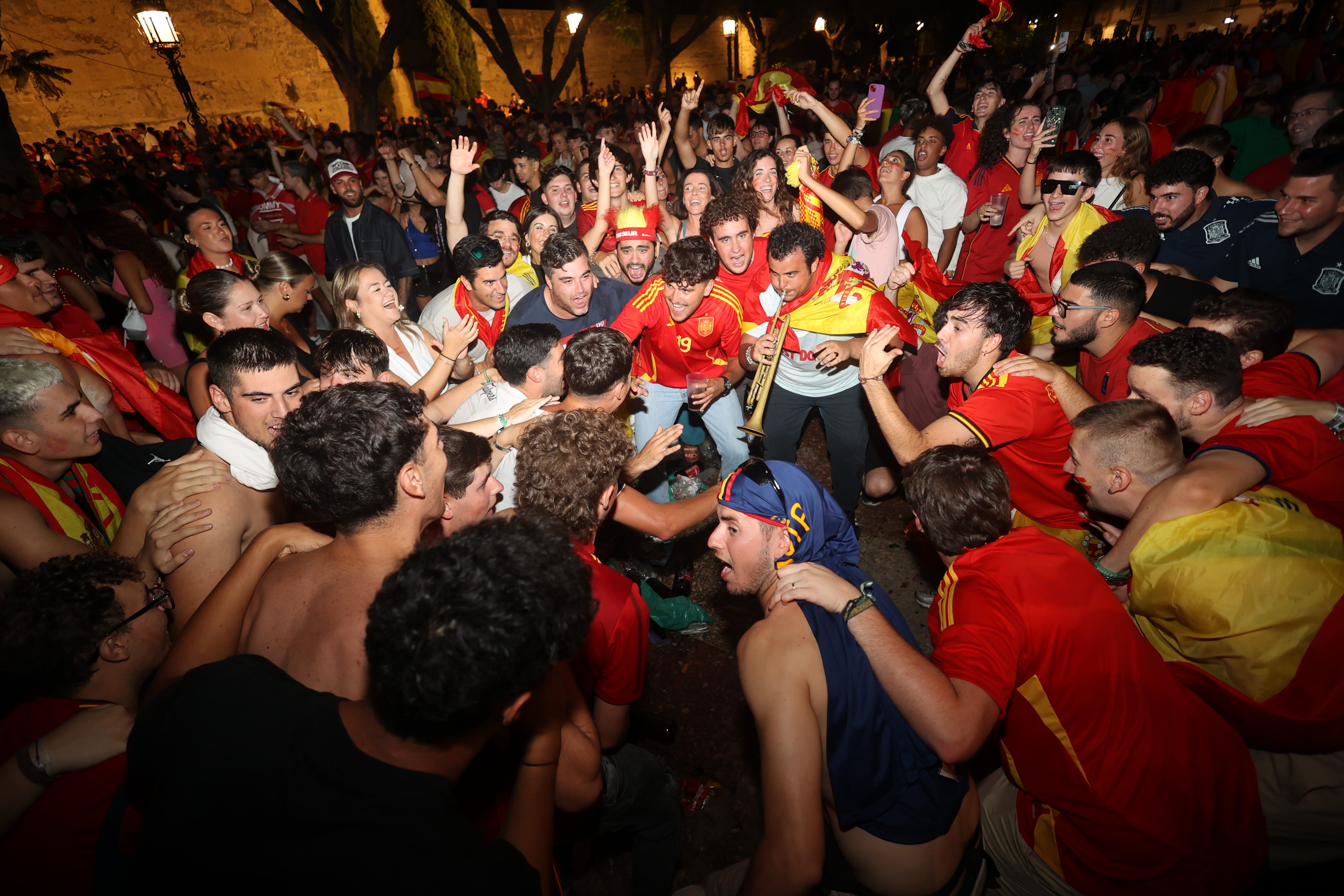 Un momento de la celebración del final de la Eurocopa en Jerez. - MANU GARCÍA