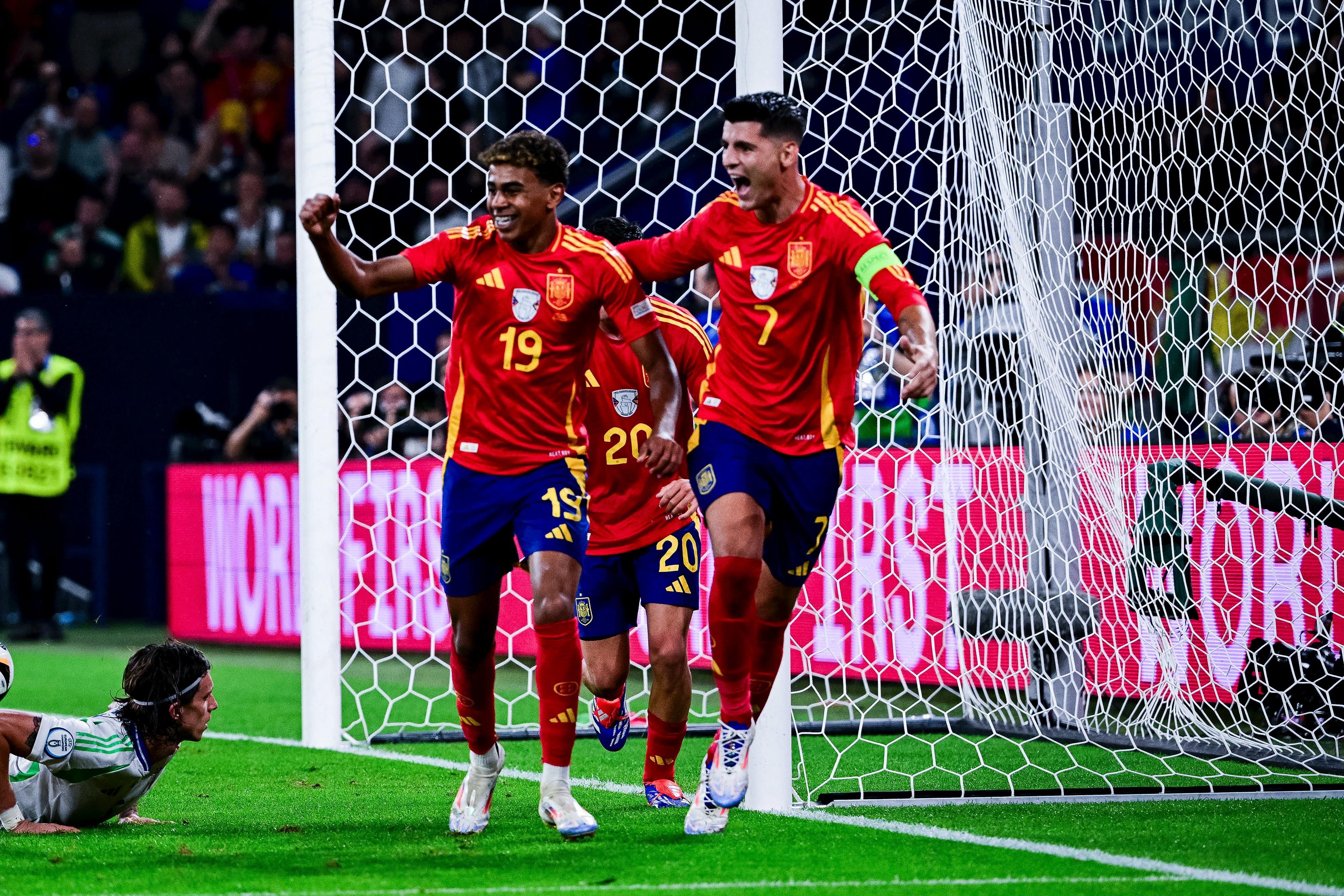 Lamine Yamal y Álvaro Morata, dos de los encargados del ataque en España, que deberán estar inspirados para llegar a la final de la Euro 2024.