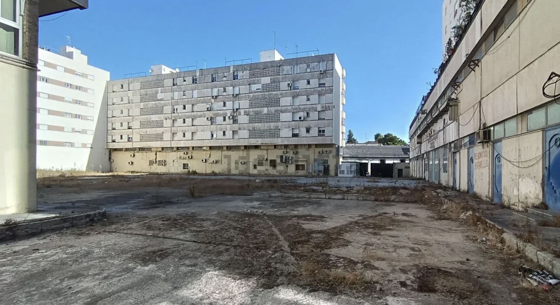 A la venta en Jerez el solar de la antigua estación de autobuses: ocasión de inversión para gran superficie u hotel. - 
