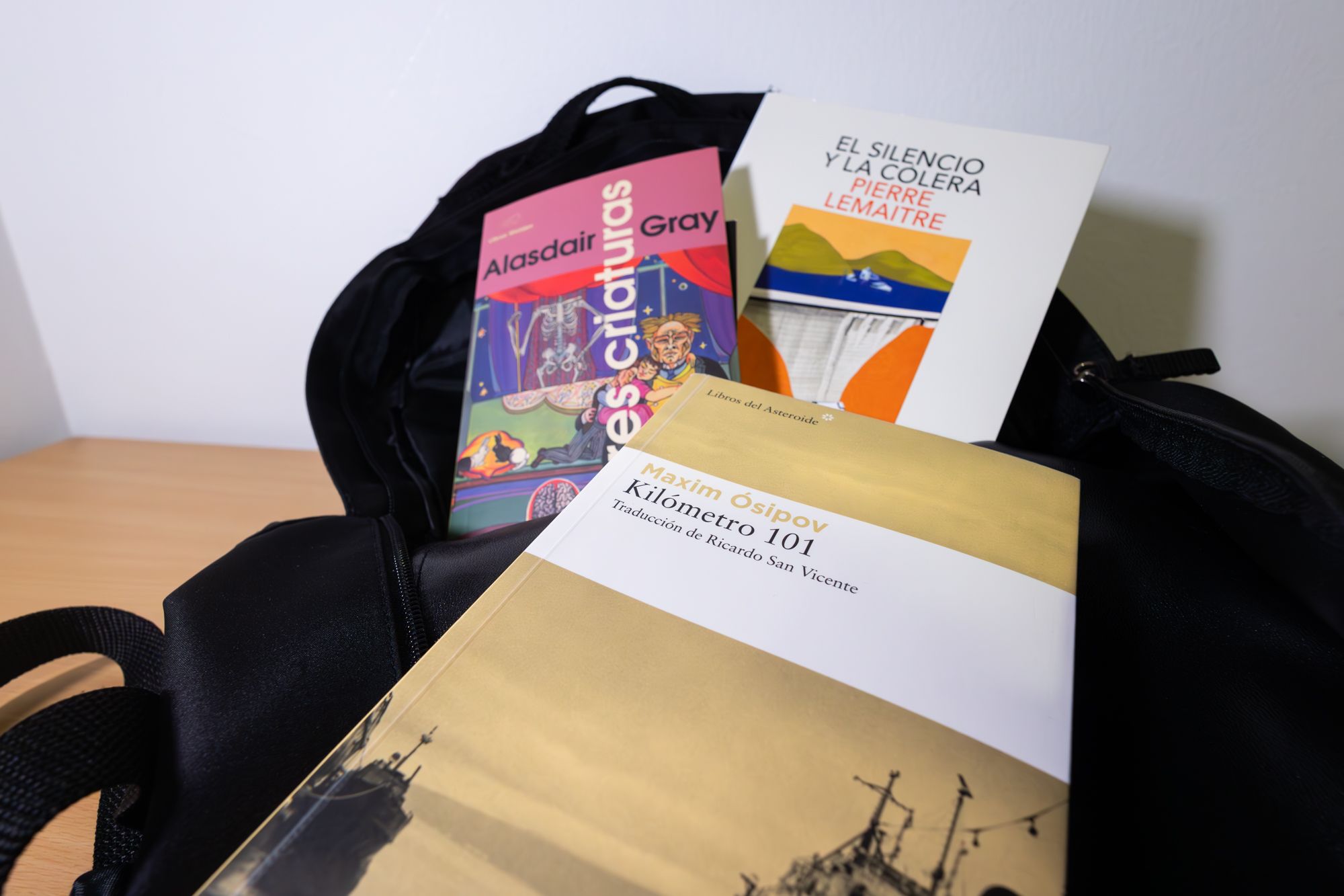 Tres libros urgentes para tres días Santos