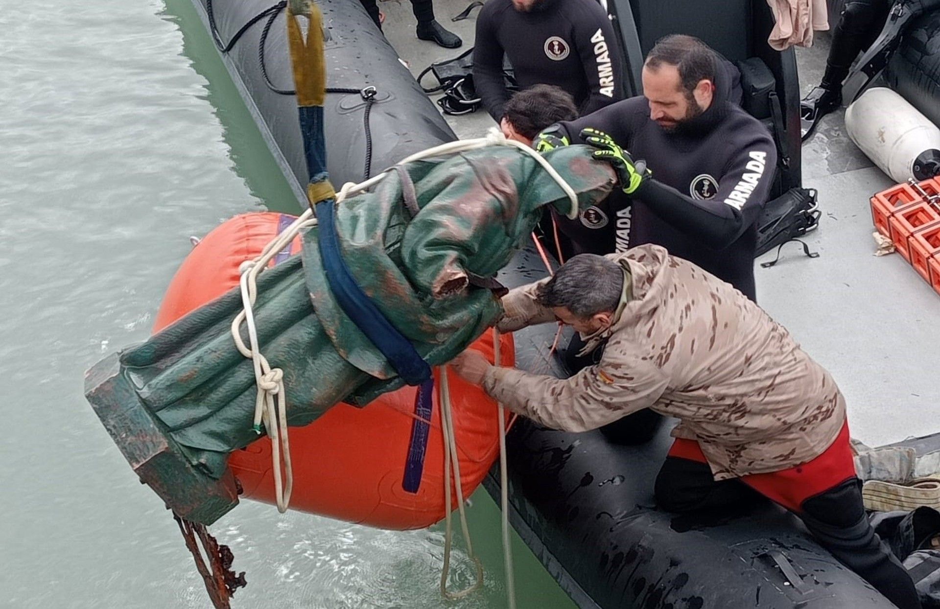 El Puerto de Cádiz invierte más de 57.000 euros para restaurar y reubicar a La Galeona