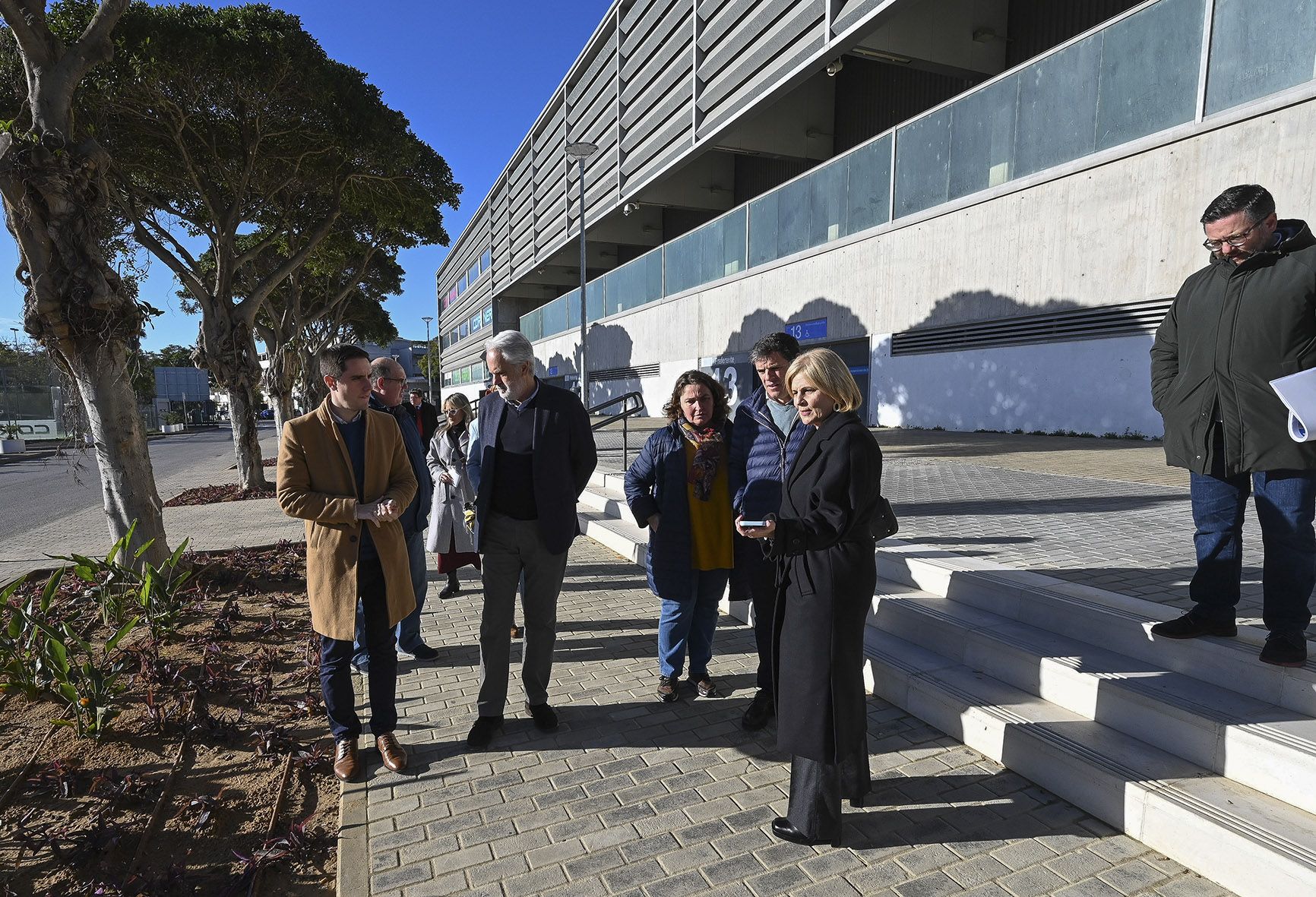 El gobierno de Jerez comienza a plantar 700 árboles y 'salva' otros 130 del entorno de Chapín