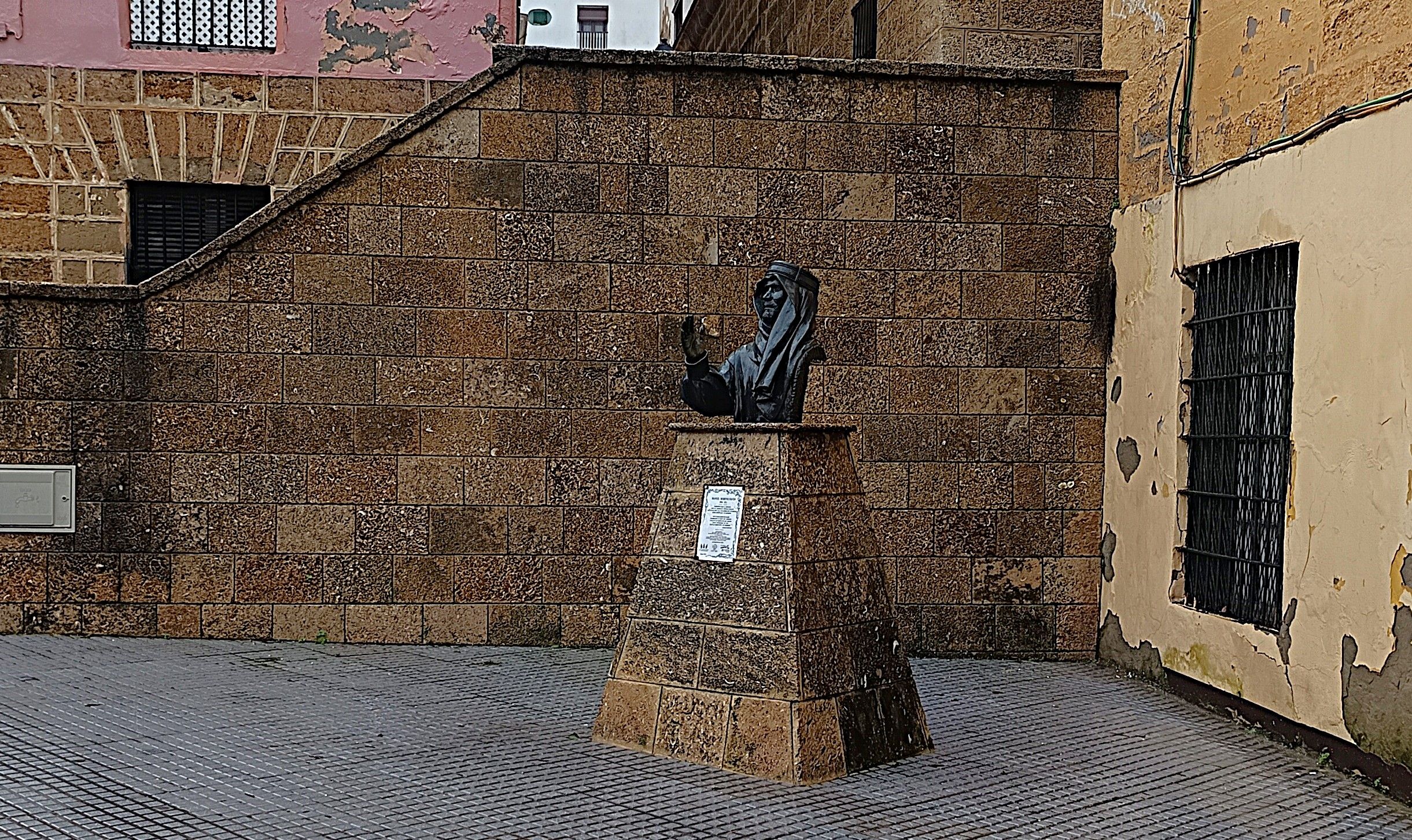 Monumento a Manuel Moreno Pavón 'El Moreno de Cai'