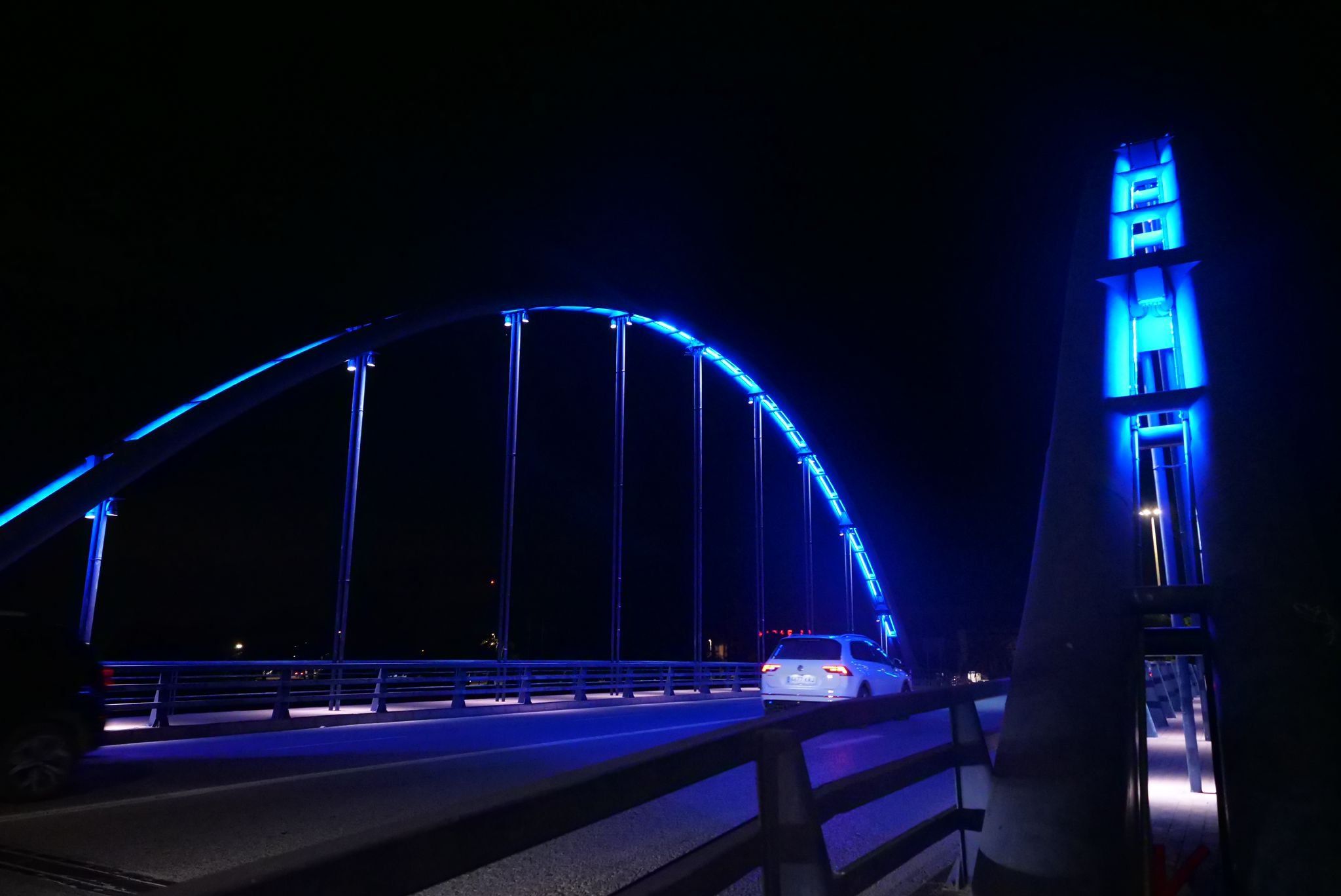El aplaudido gesto de una madre en Chiclana: evita que un joven se arroje desde un puente 