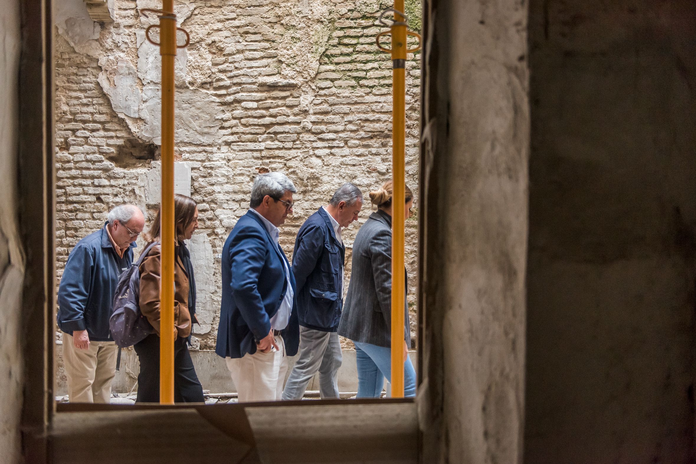 En la Casa Cernuda, o la del 