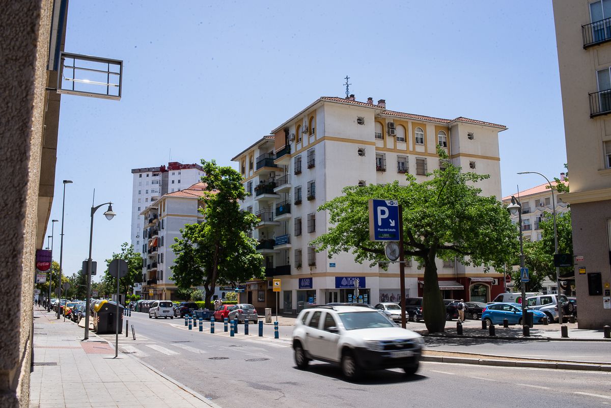 Continúan las intervenciones de Policía Local por tenencia de drogas y altercados en el entorno de Plaza del Caballo en Jerez