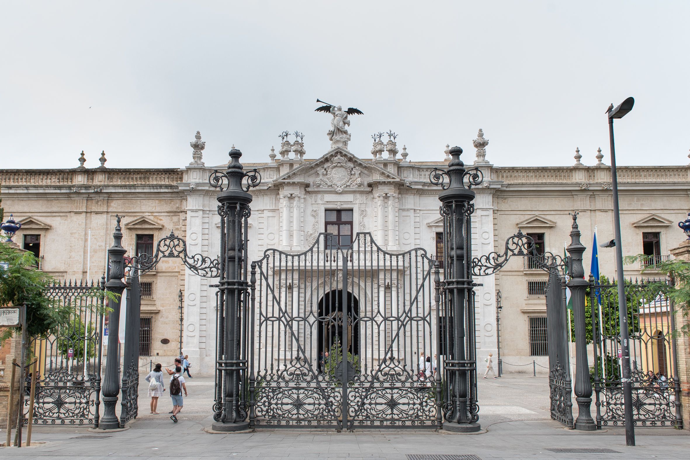 Una imagen del rectorado de la Universidad de Sevilla. - MAURI BUHIGAS