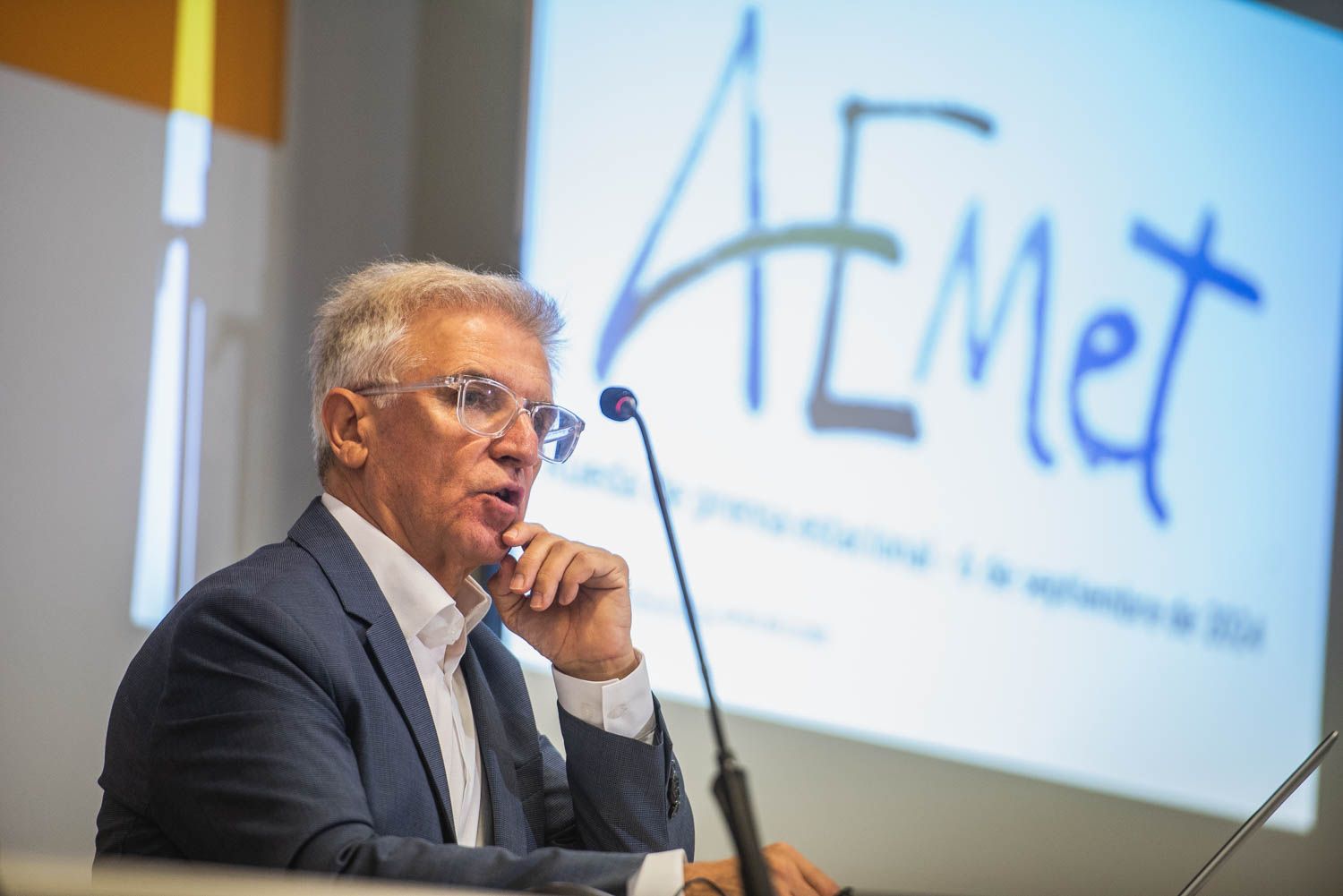 Cómo entrar a trabajar en la Aemet: entre 28.000 y 42.000 euros anuales, para algunas plazas solo piden bachillerato