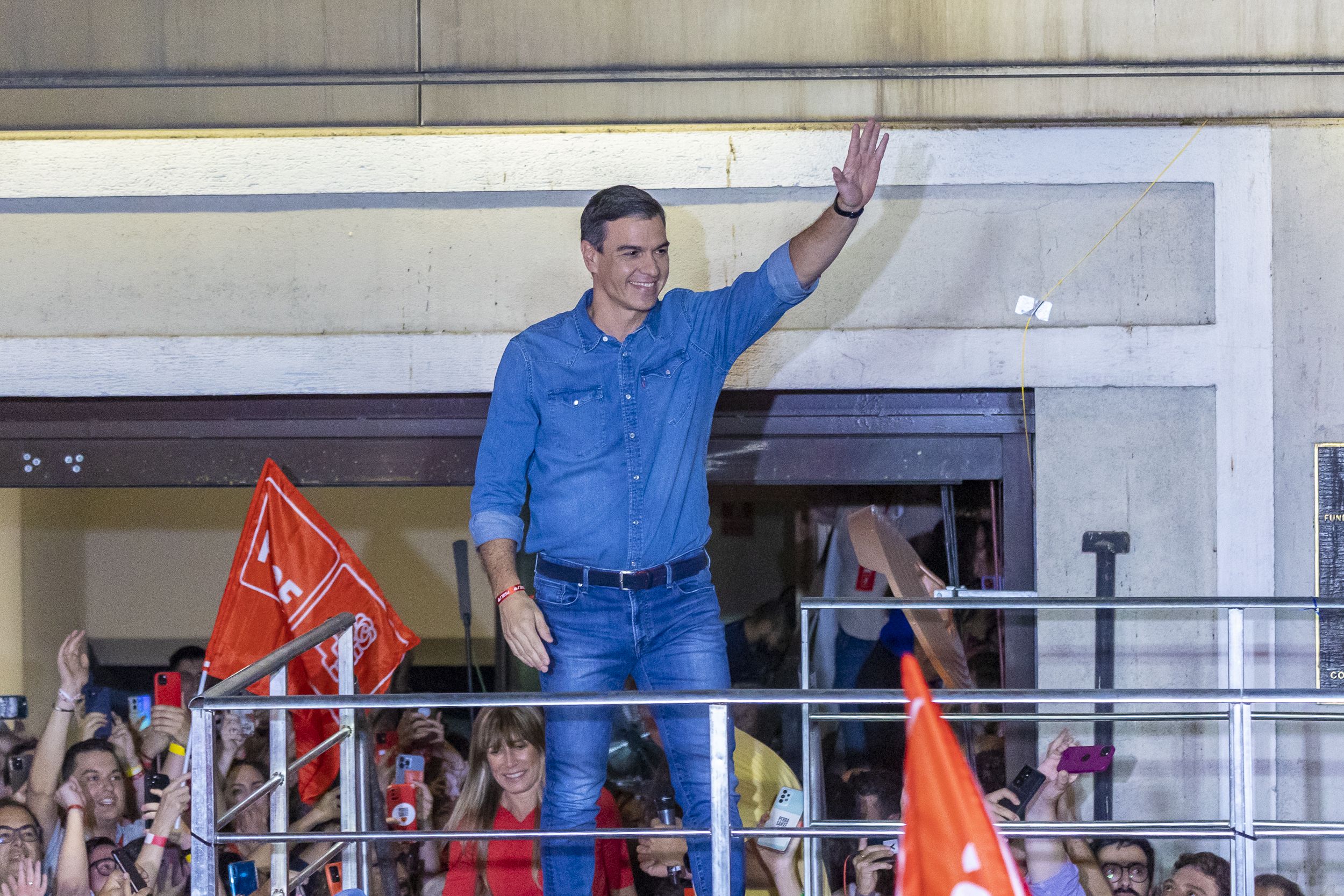 De Susana Díaz a Feijóo: las muertes políticas de Pedro Sánchez que todos vaticinaron y no sucedieron