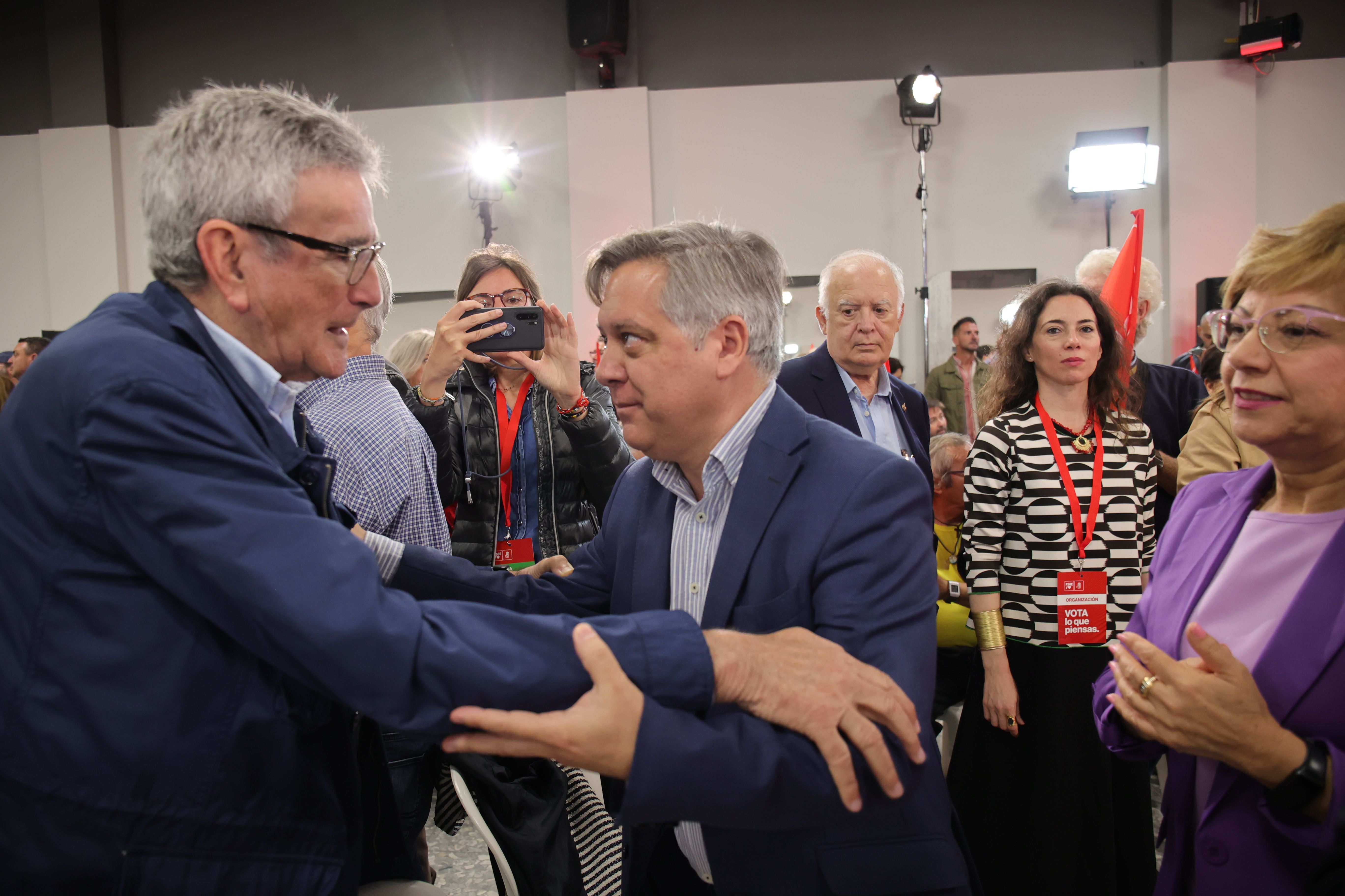 El PSOE de Cádiz celebra la mejora de resultados y achaca al gobierno local de Kichi el triunfo del PP