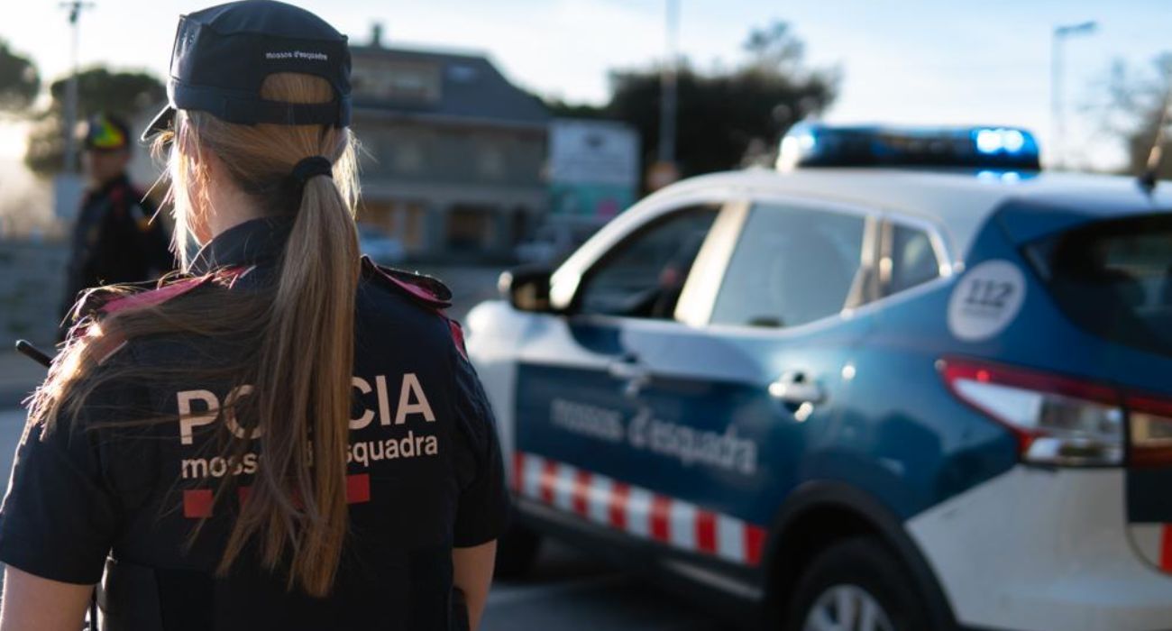 Doble crimen machista en Barcelona. Agentes de los Mossos d`Esquadra, en imagen de archivo.