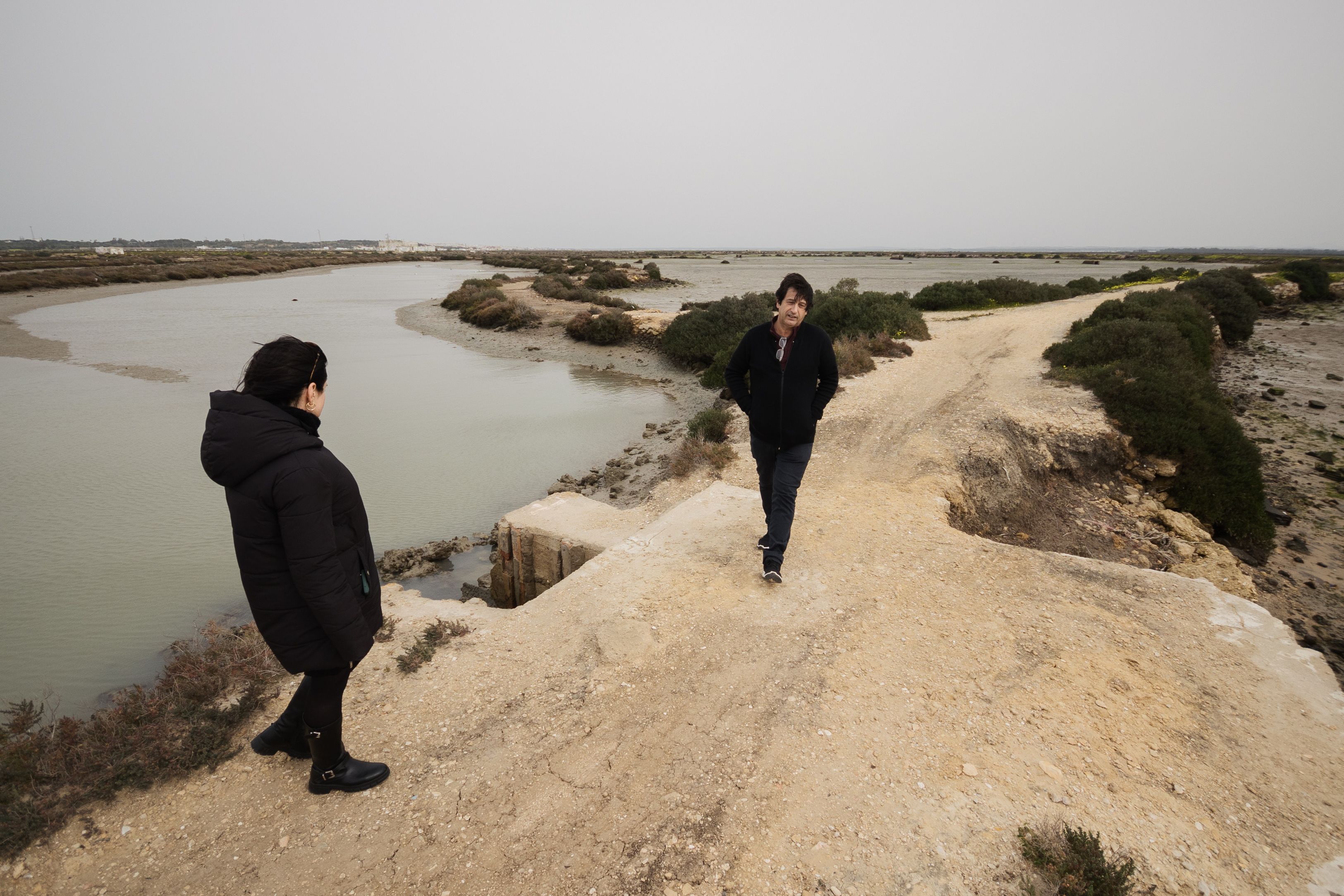 El barrio de La Isla con miedo a ser 'engullido' por el Atlántico: 