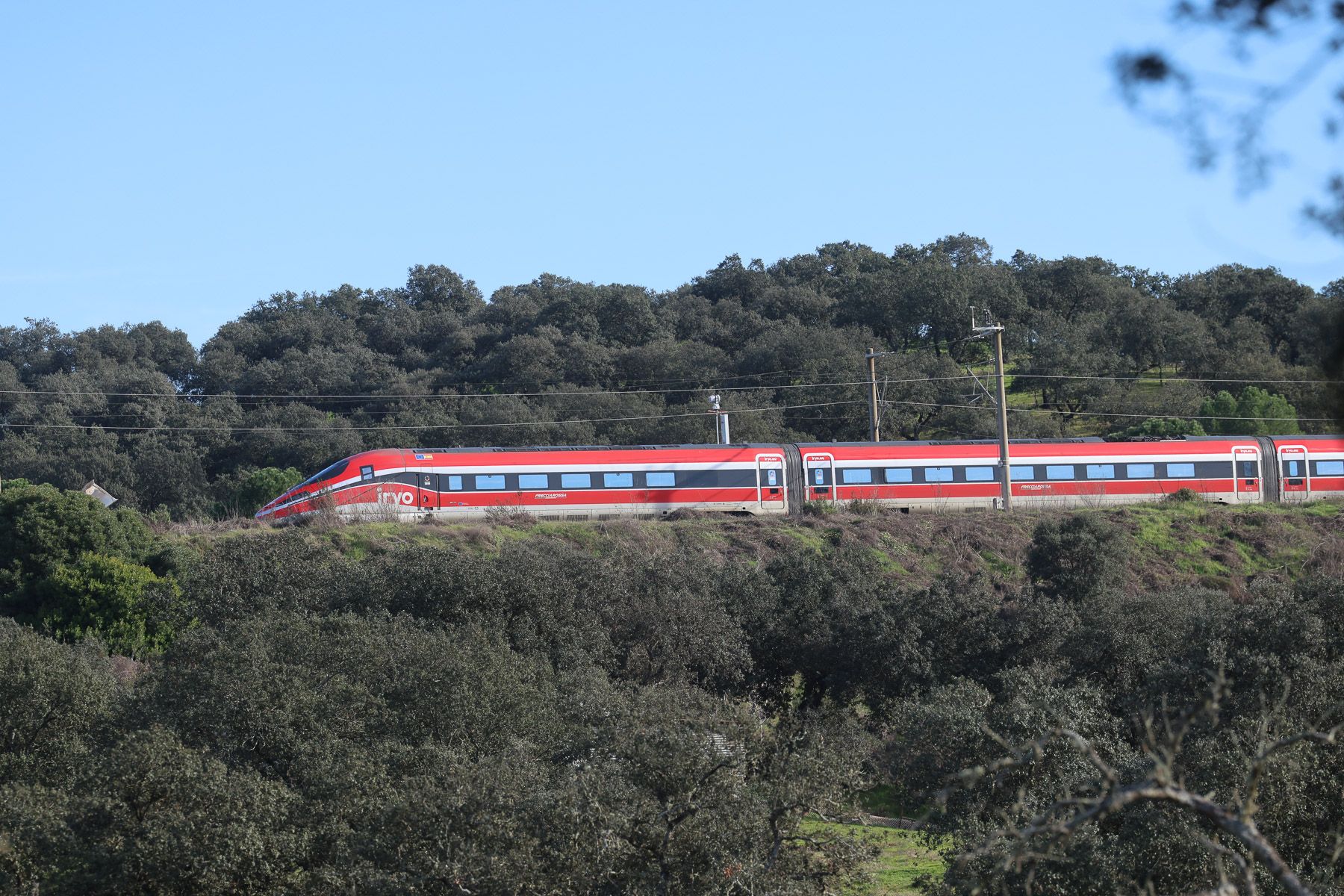 El tren Iryo, en Adamuz. - JUAN CARLOS TORO